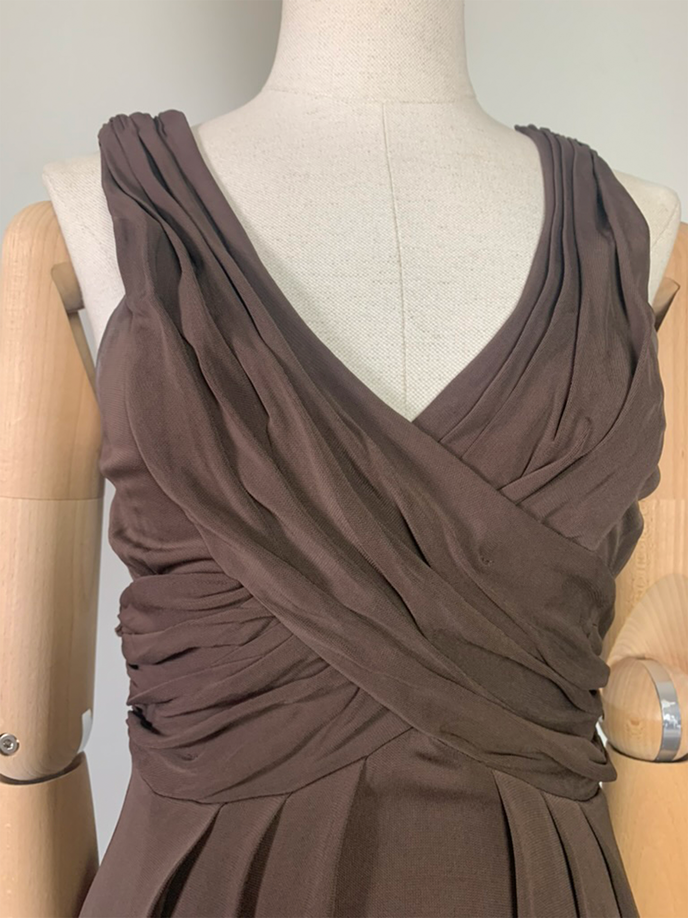Robe midi glamour chic marron Caroll