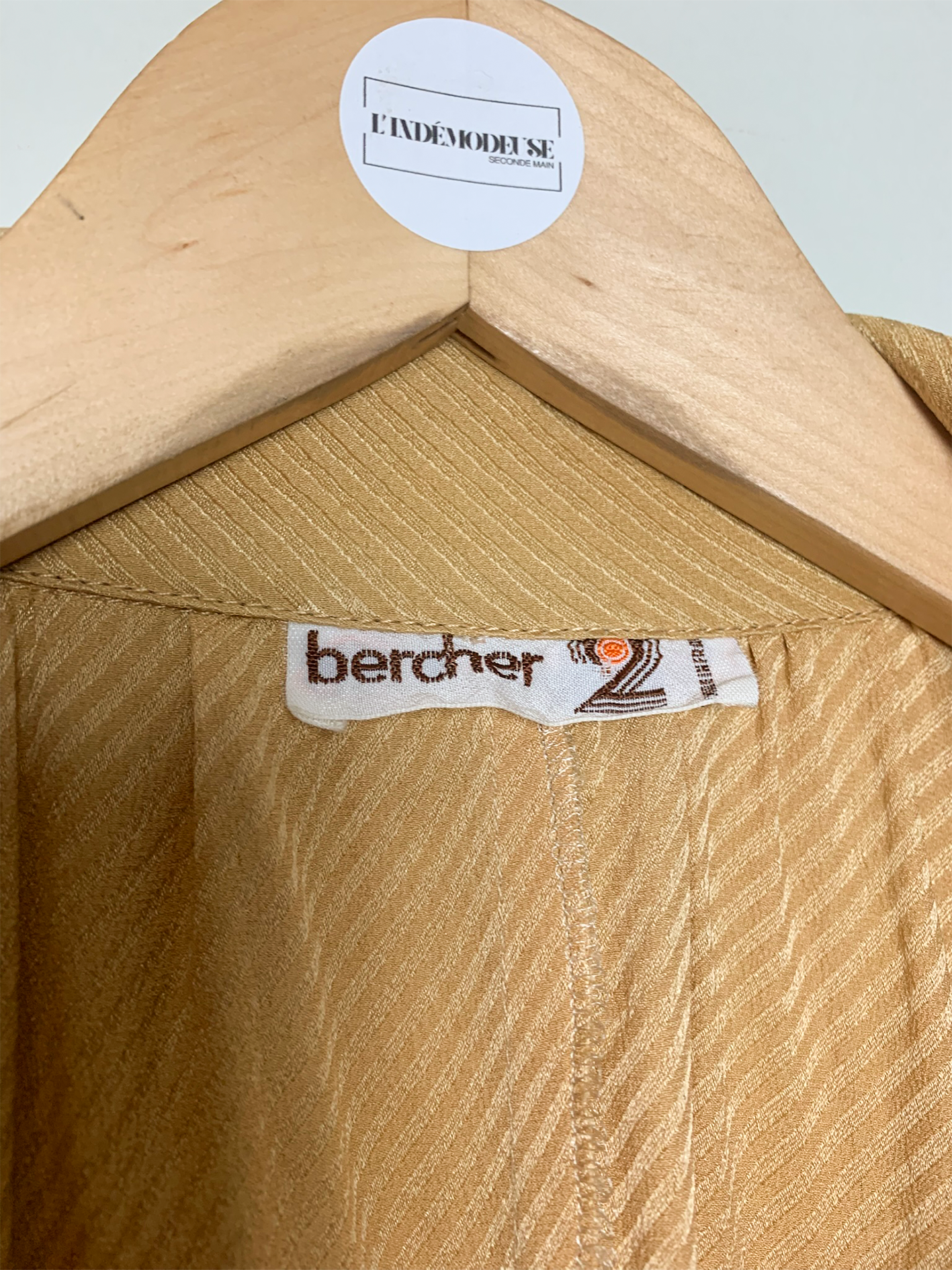 Robe midi fluide manches courtes jaune safran doré vintage Bercher
