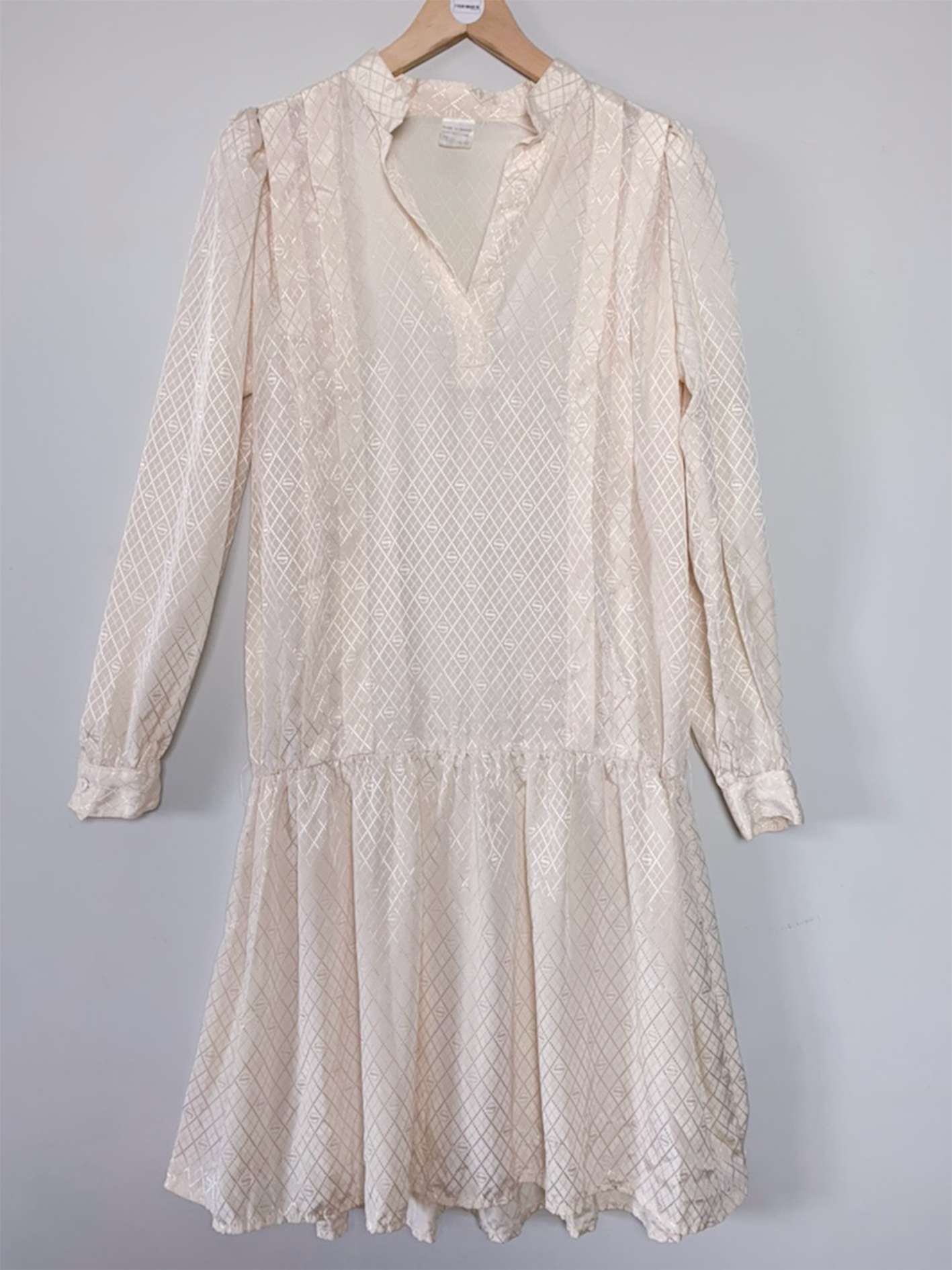 Robe fluide écru satinée vintage
