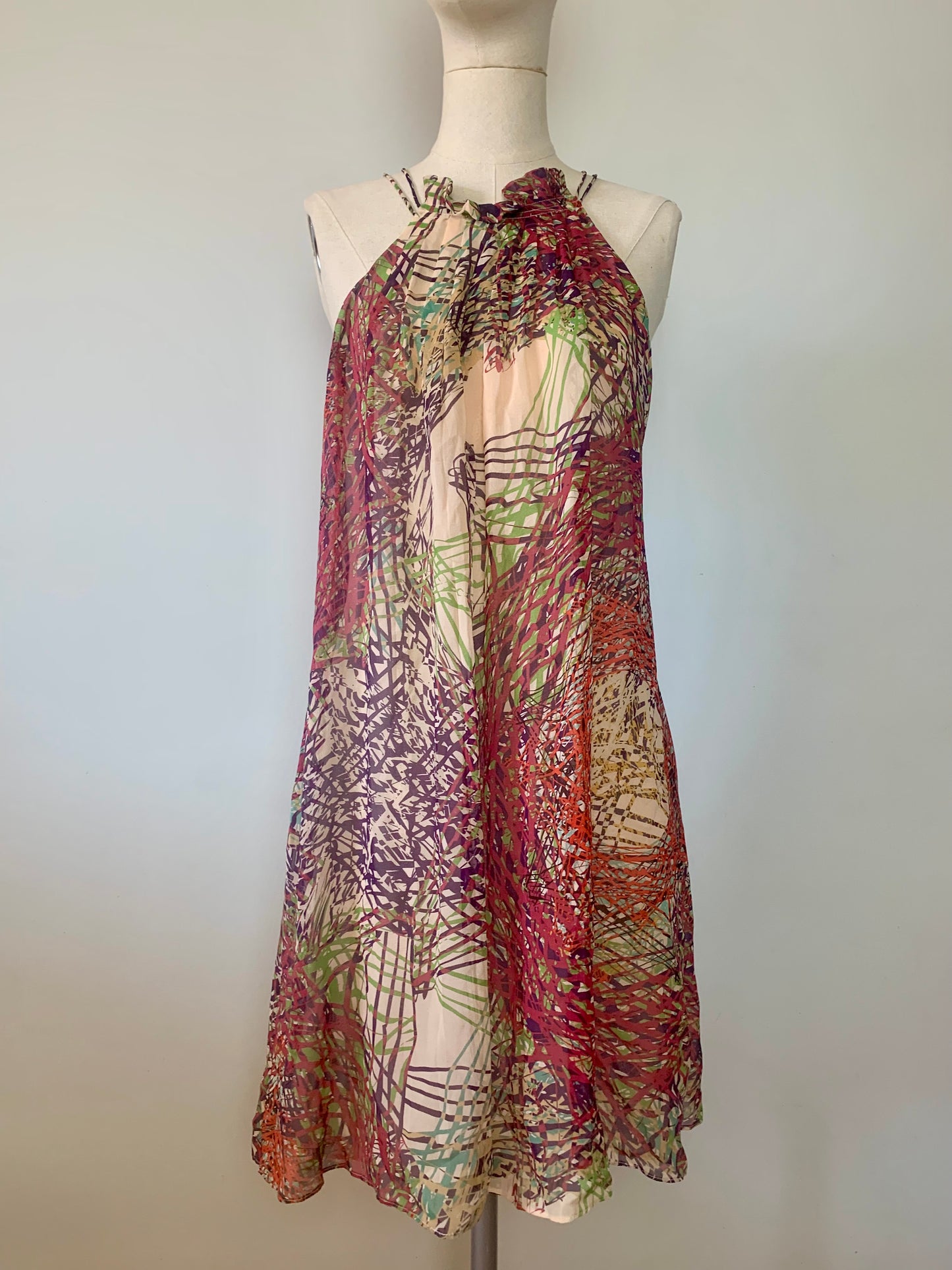 Robe en soie imprimée sans manches Les Petites…Collections