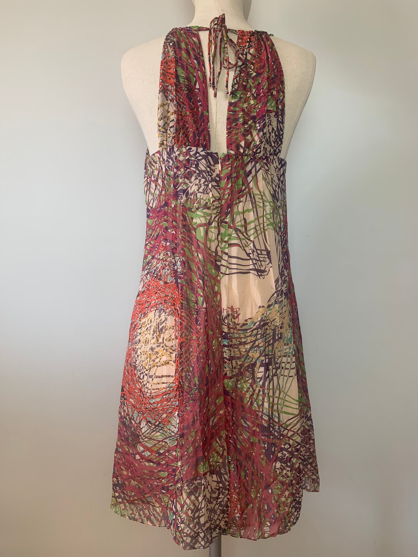Robe en soie imprimée sans manches Les Petites…Collections