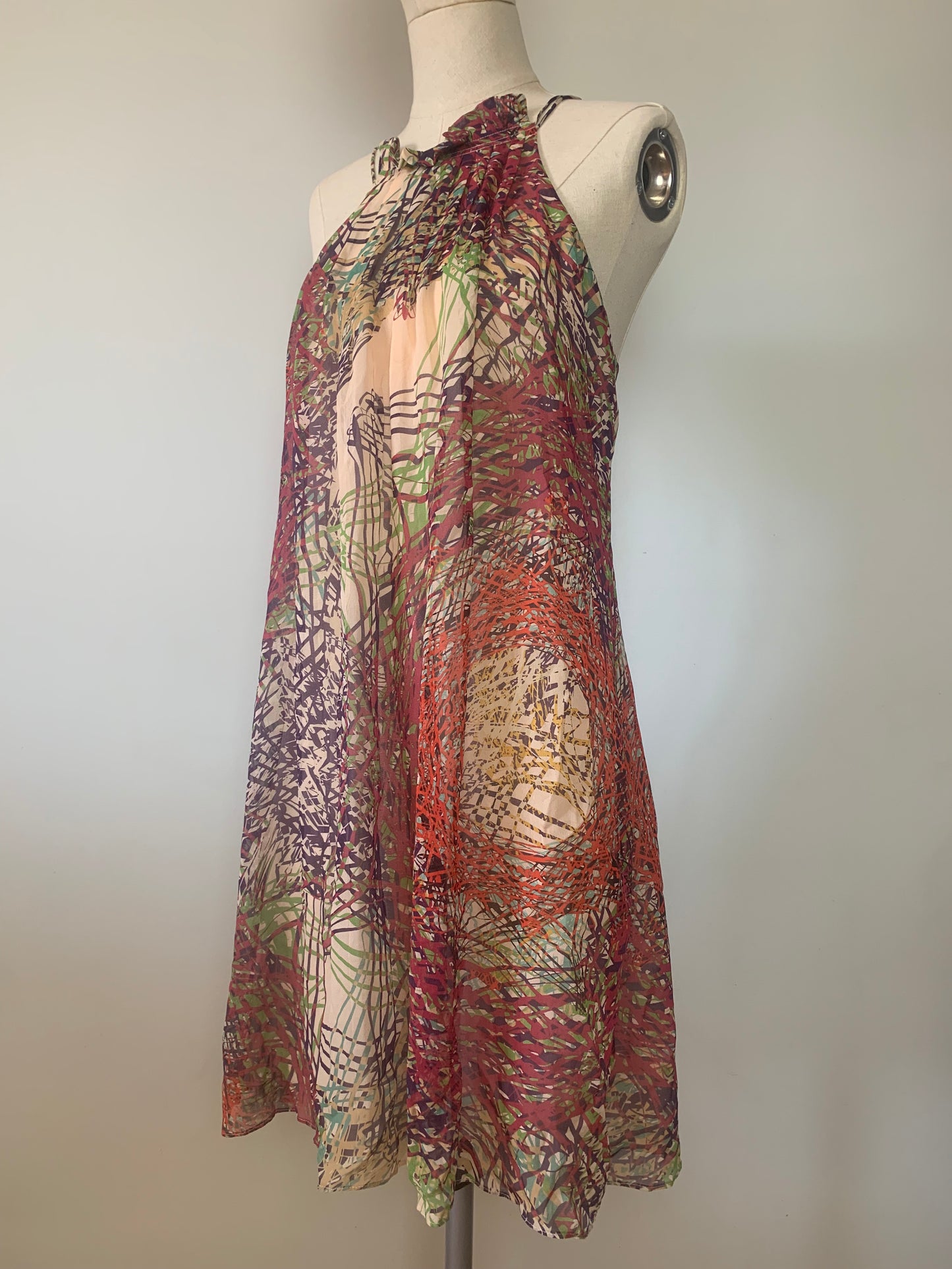 Robe en soie imprimée sans manches Les Petites…Collections