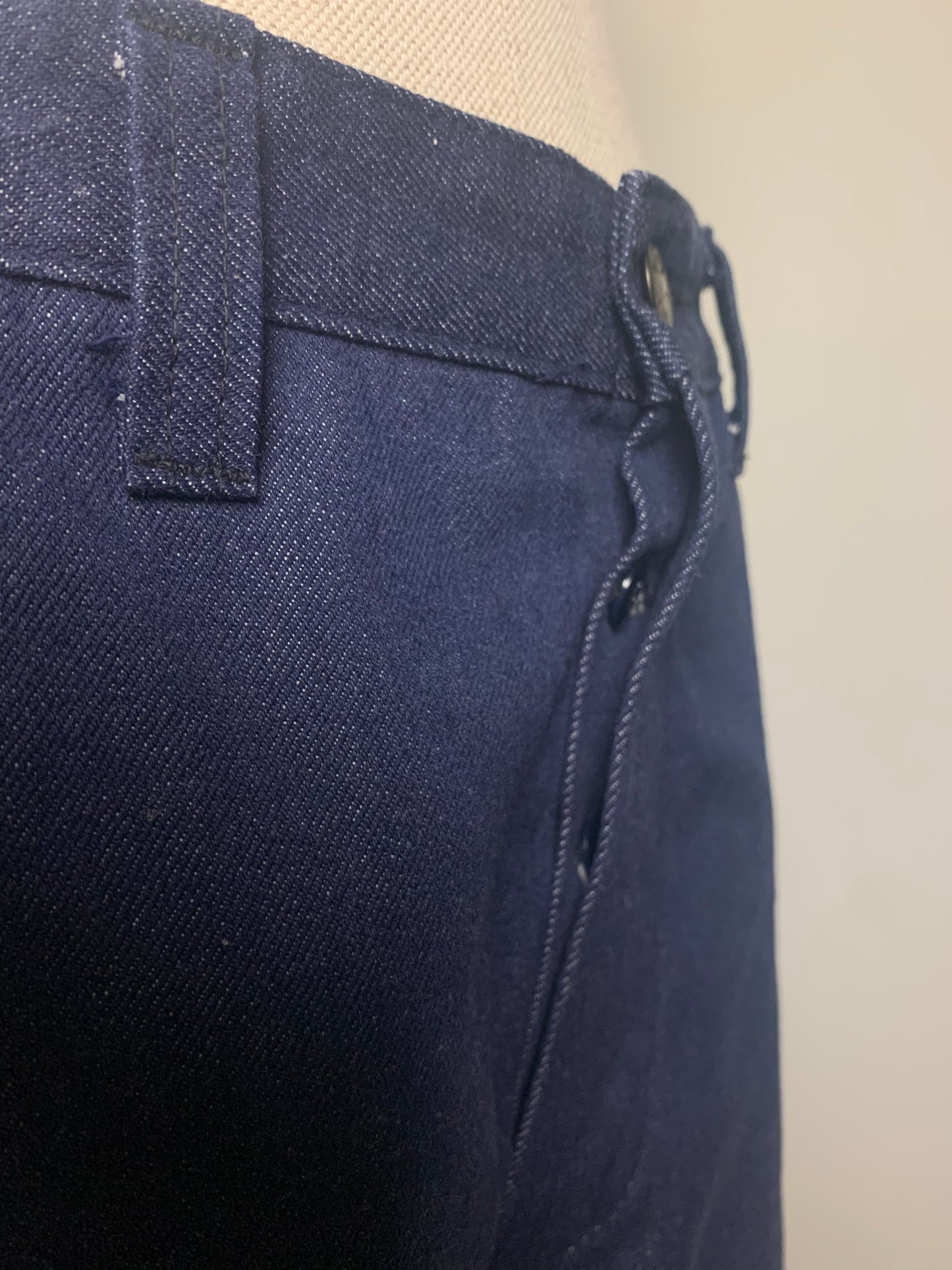 Jean femme indigo workwear utility vintage