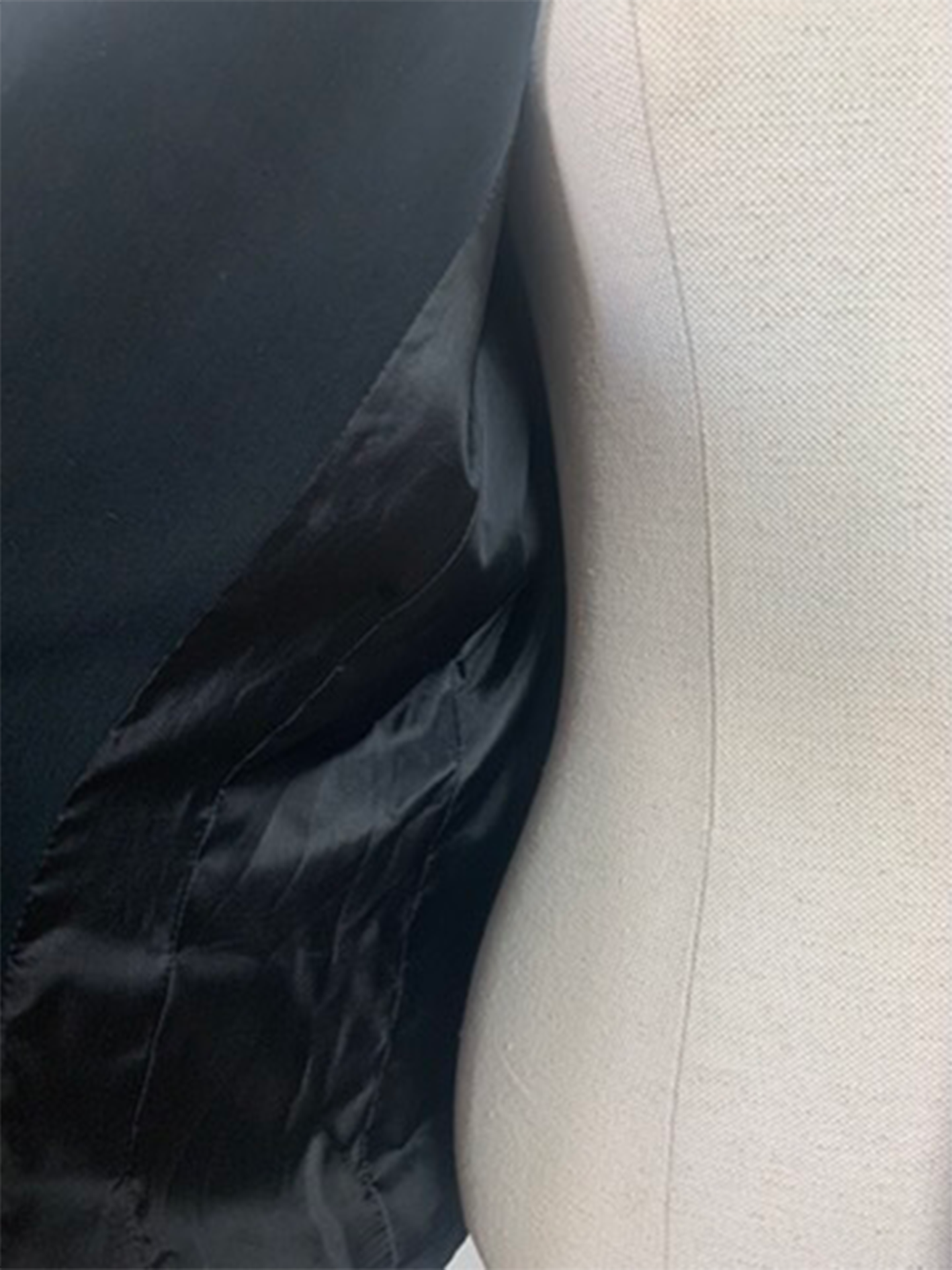 Veste classique noire vintage de la marque Spécifique