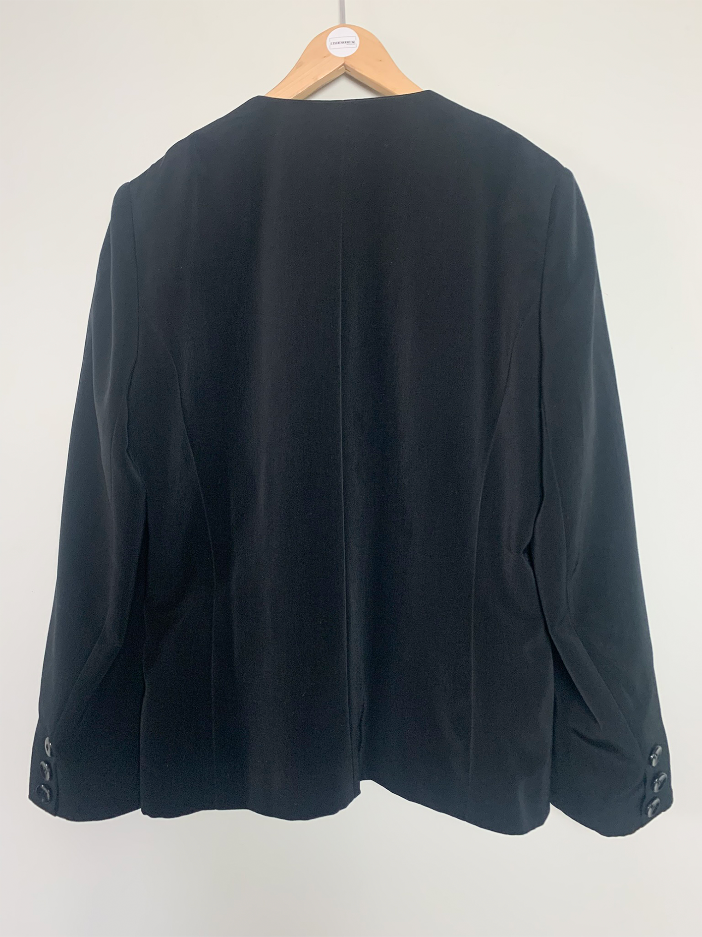 Veste classique noire vintage de la marque Spécifique