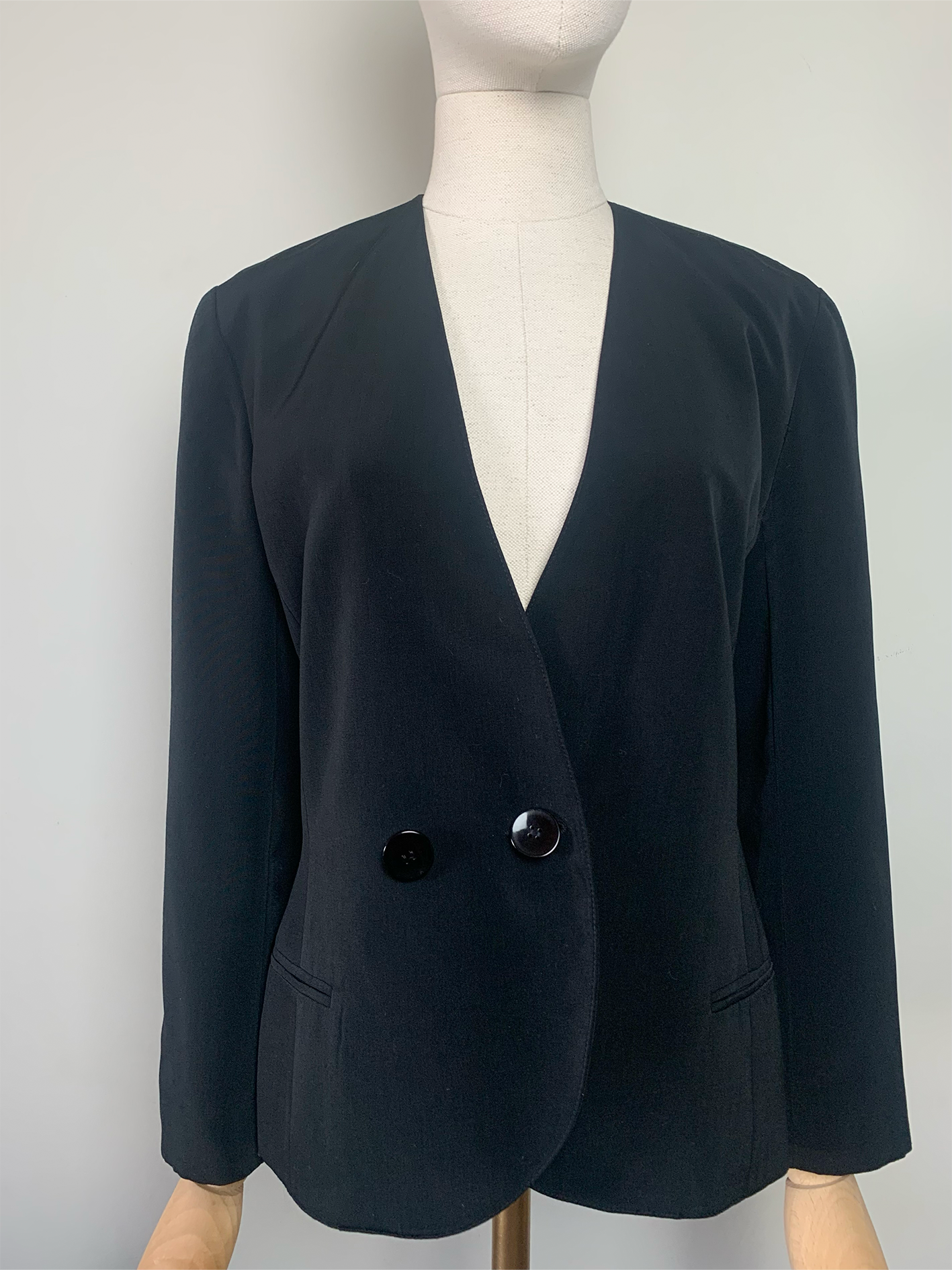 Veste classique noire vintage de la marque Spécifique