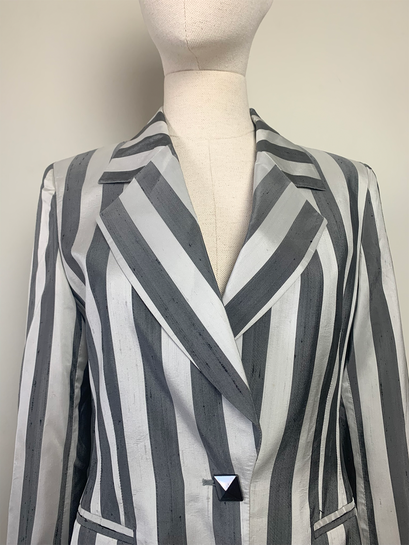 Veste rayée grise en mélange soie Gianfranco Ferre