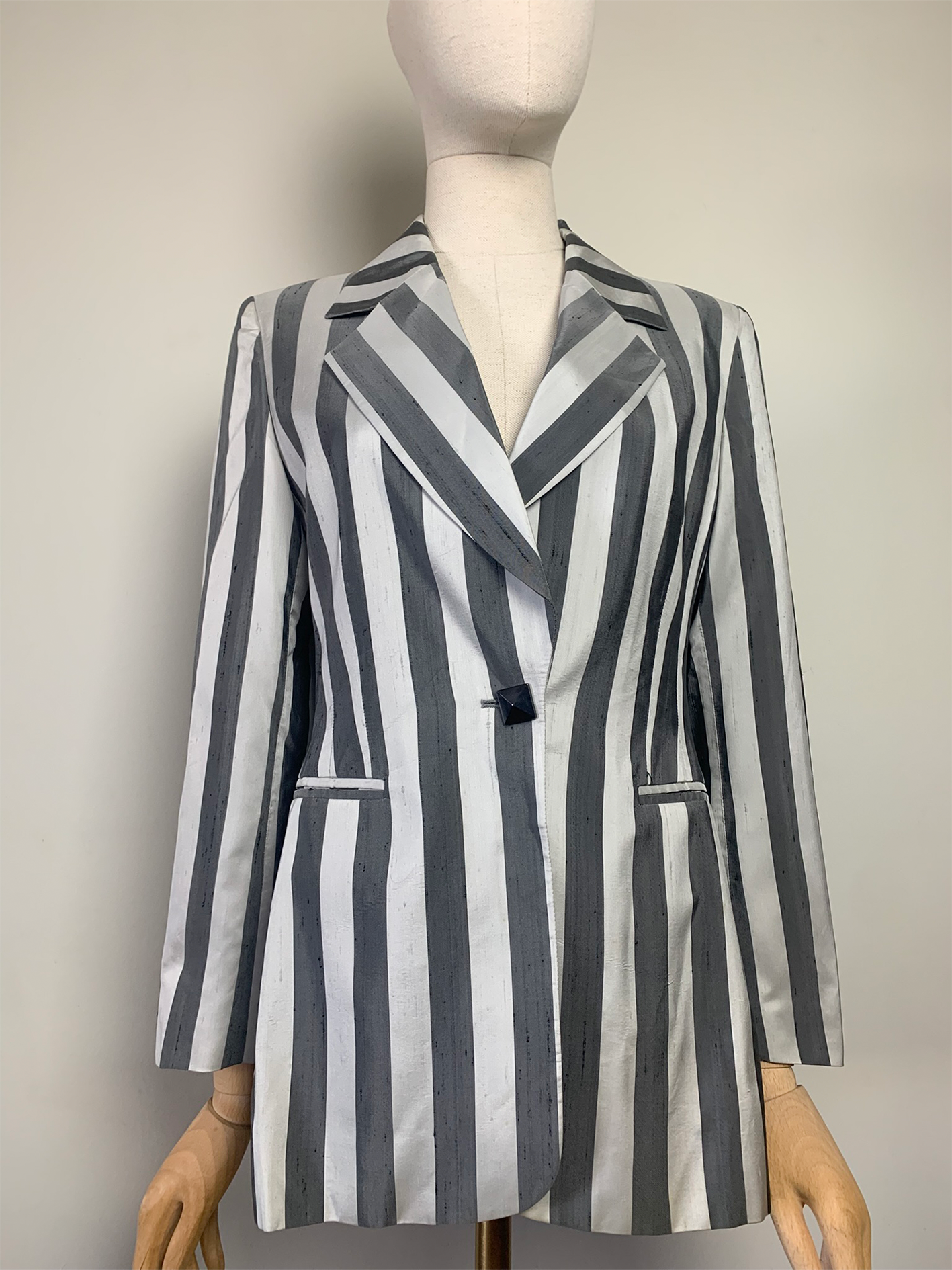 Veste rayée grise en mélange soie Gianfranco Ferre