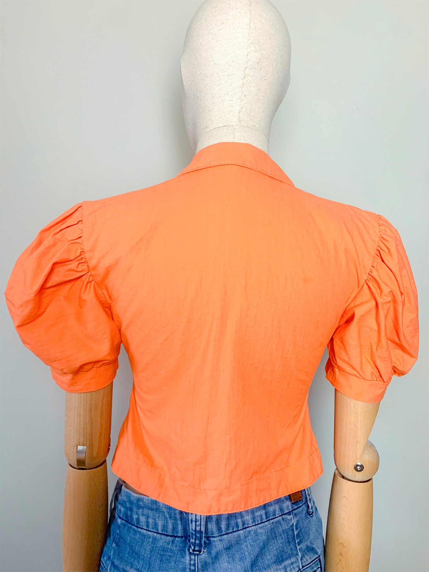 Veste courte orange cintrée vintage