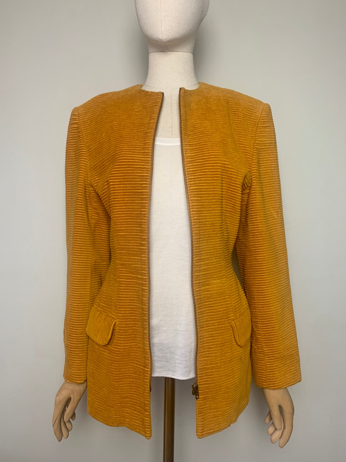 Veste Vintage Angelo Tarlazzi en Velours Côtelé - Jaune Moutarde - T. 38