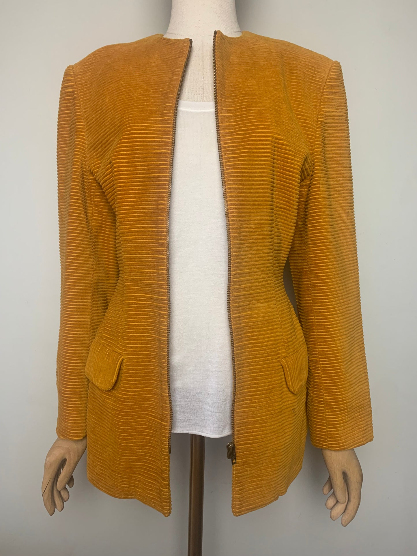 Veste Vintage Angelo Tarlazzi en Velours Côtelé - Jaune Moutarde - T. 38
