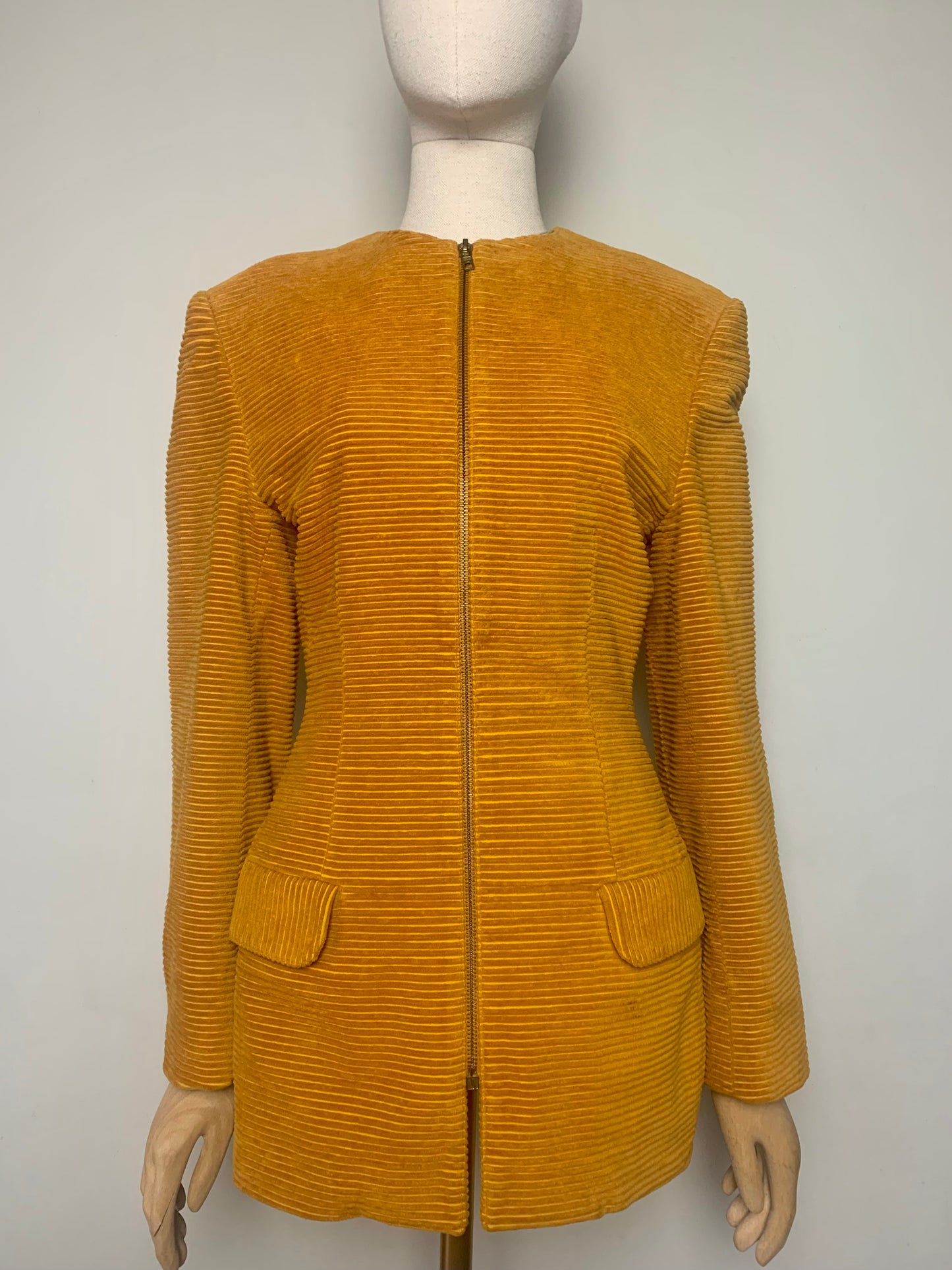 Veste Vintage Angelo Tarlazzi en Velours Côtelé - Jaune Moutarde - T. 38