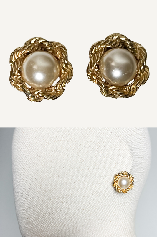 Clips d'oreilles vintage dorés et perle - années 60/70
