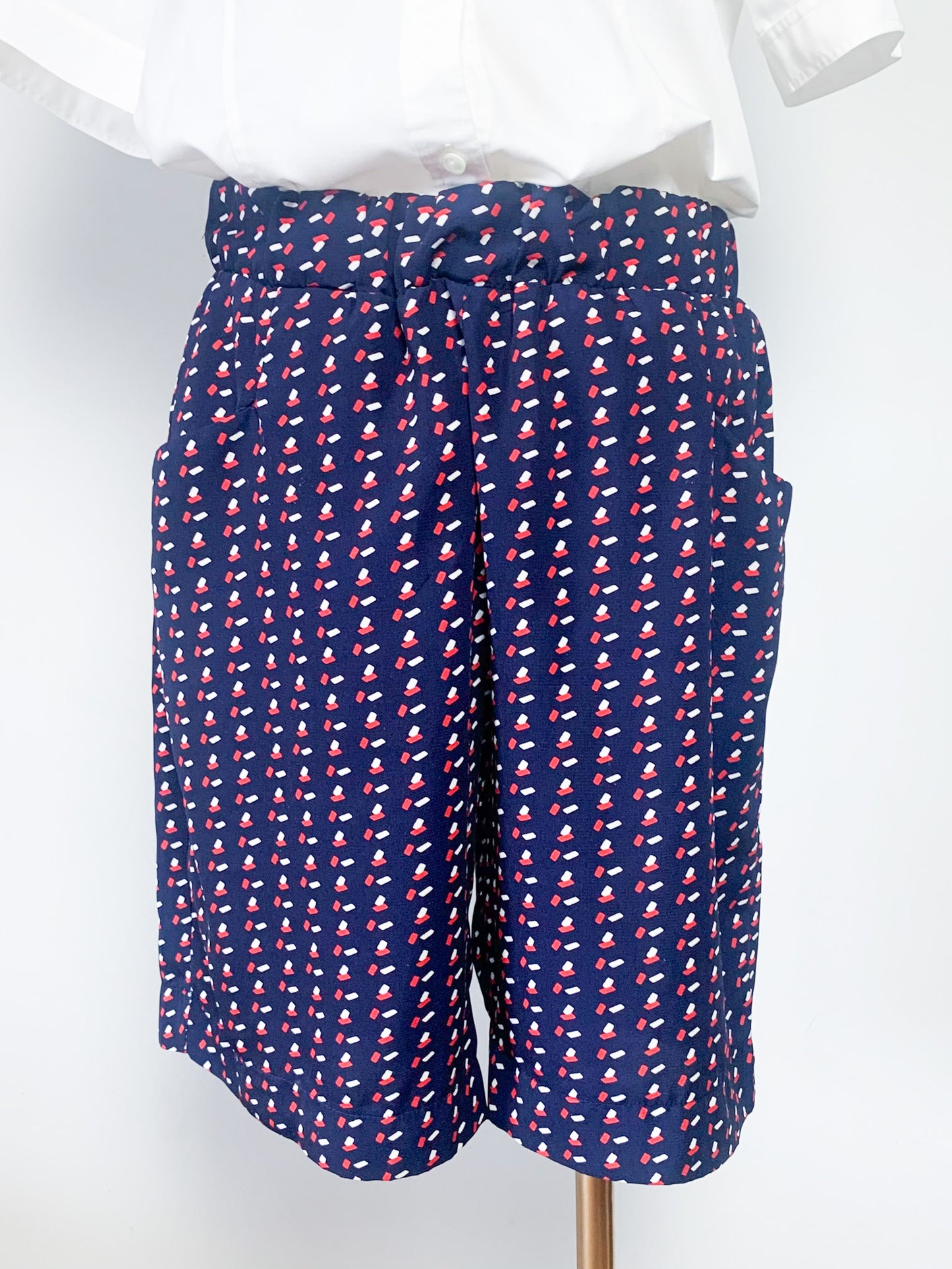 Bermuda Fluide Vintage Années 80 90 Marine Imprimé Géométrique – Taille Haute – T 40