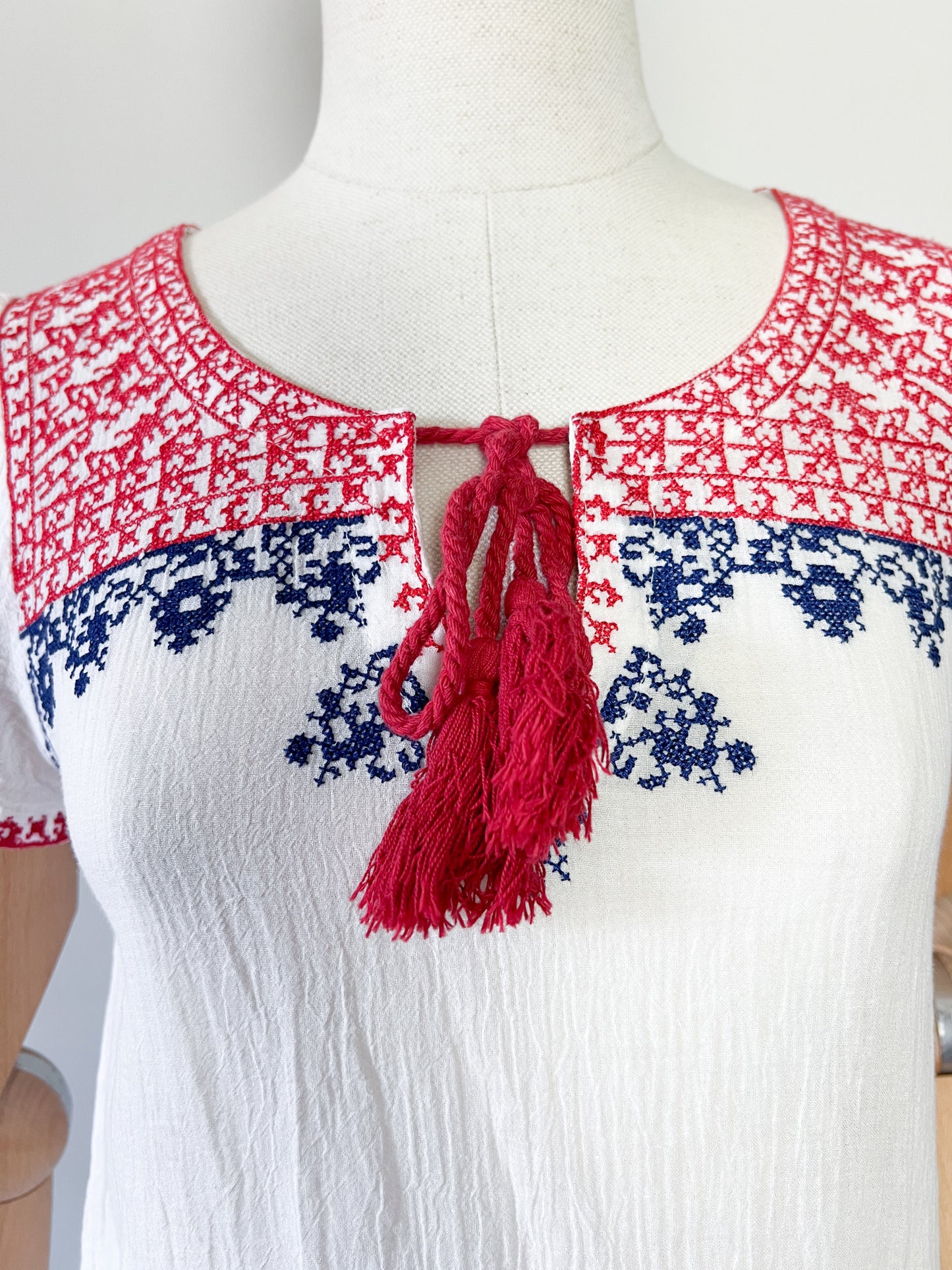 Blouse Folk - 100% Coton - Broderies Bohèmes & Pompons Lynn Adler - T. 36