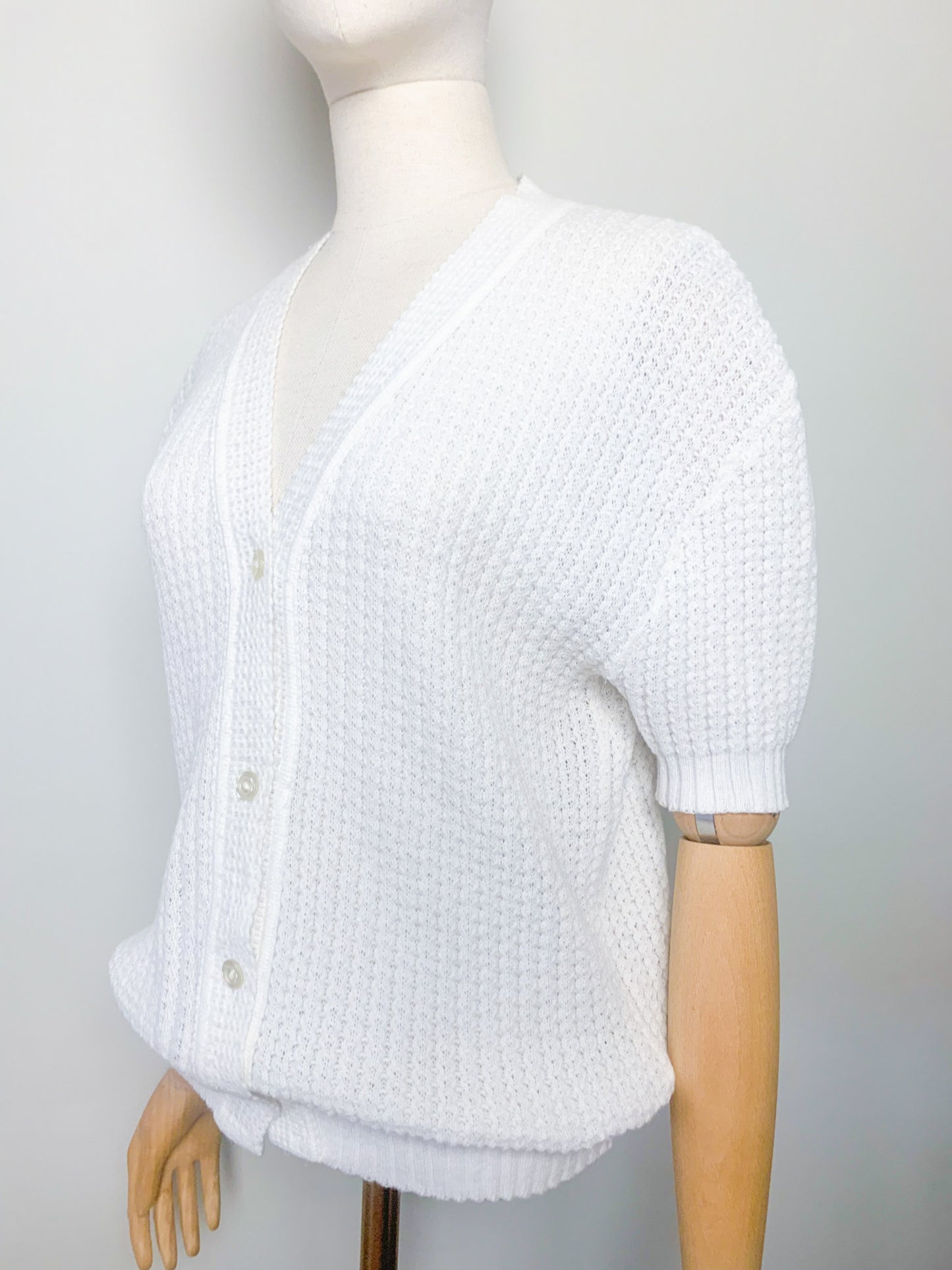 Cardigan Vintage Blanc en Maille Ajourée - Manches Courtes - T. 40