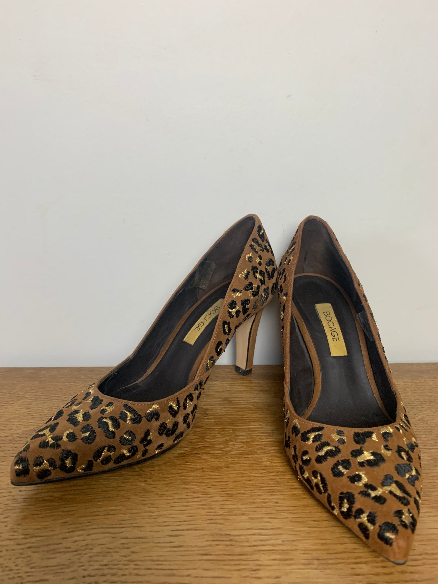 Souliers Chic Bocage T $36$ Cuir/Daim Léopard - Talon Élégant - Très Bon État