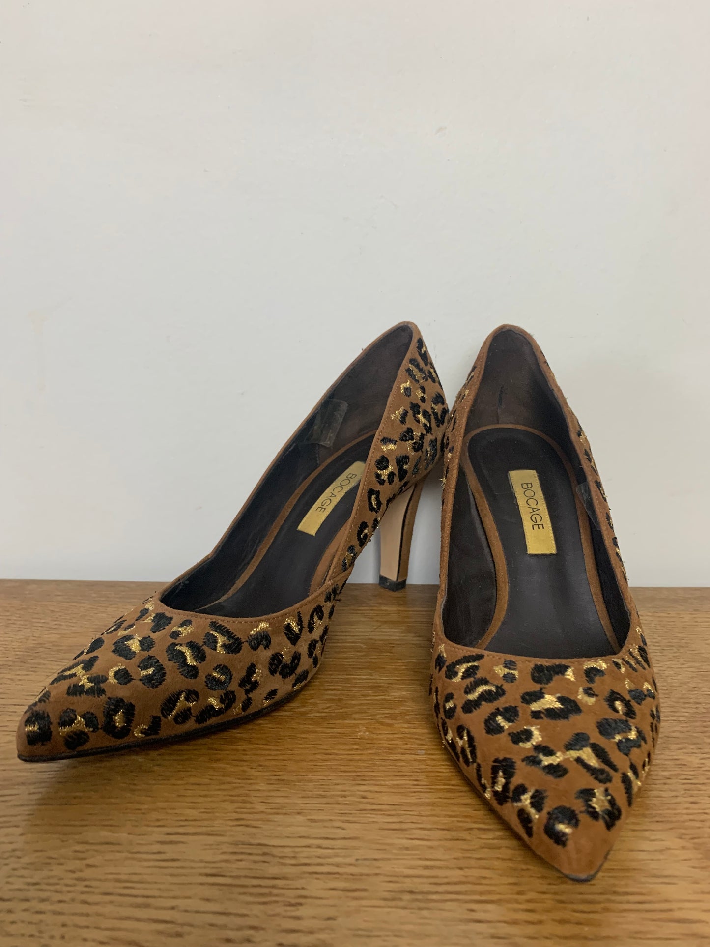 Souliers Chic Bocage T $36$ Cuir/Daim Léopard - Talon Élégant - Très Bon État