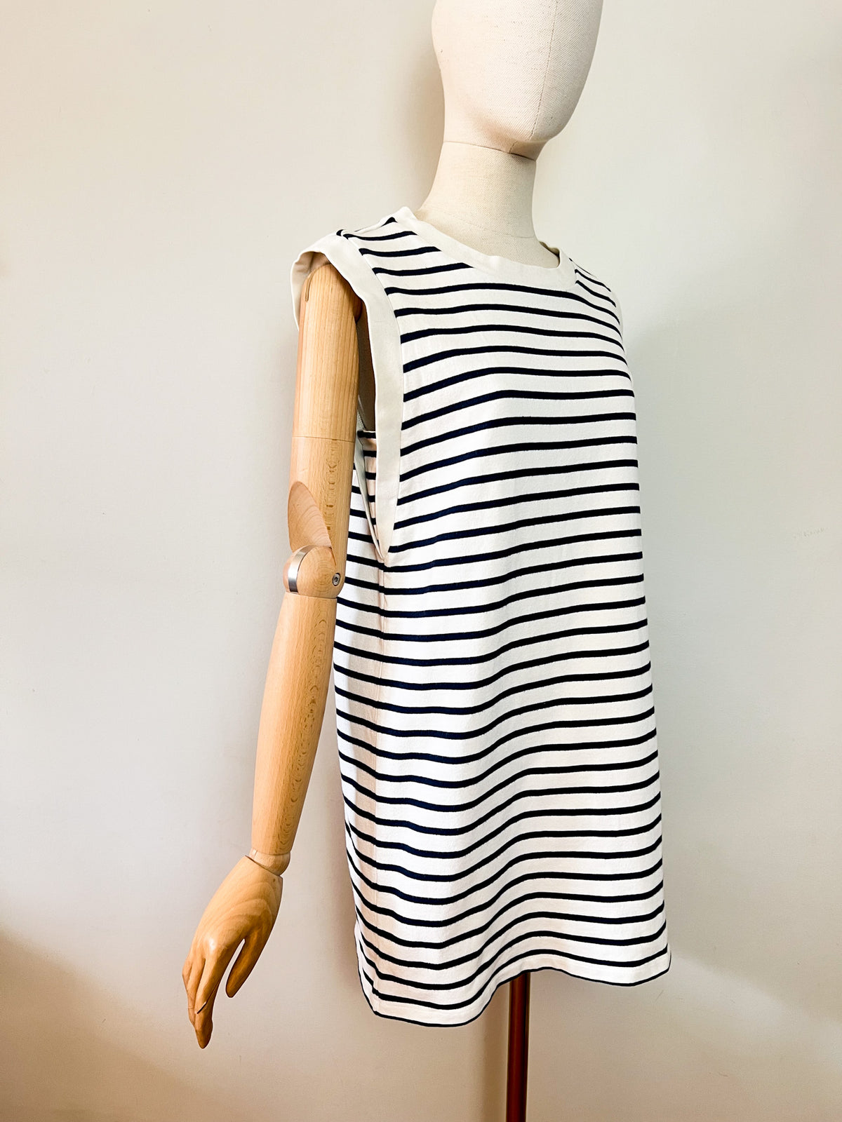 Mini Robe Marinière Sans Manche Petit Bateau – Blanche & Rayures Noires – 100% Coton Épais – T.38