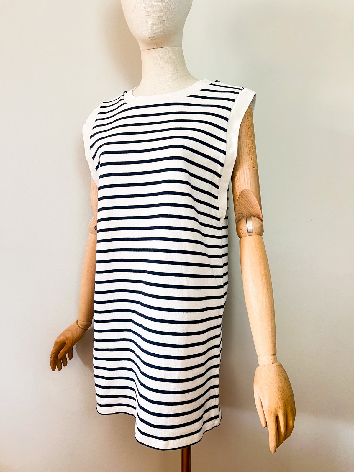Mini Robe Marinière Sans Manche Petit Bateau – Blanche & Rayures Noires – 100% Coton Épais – T.38