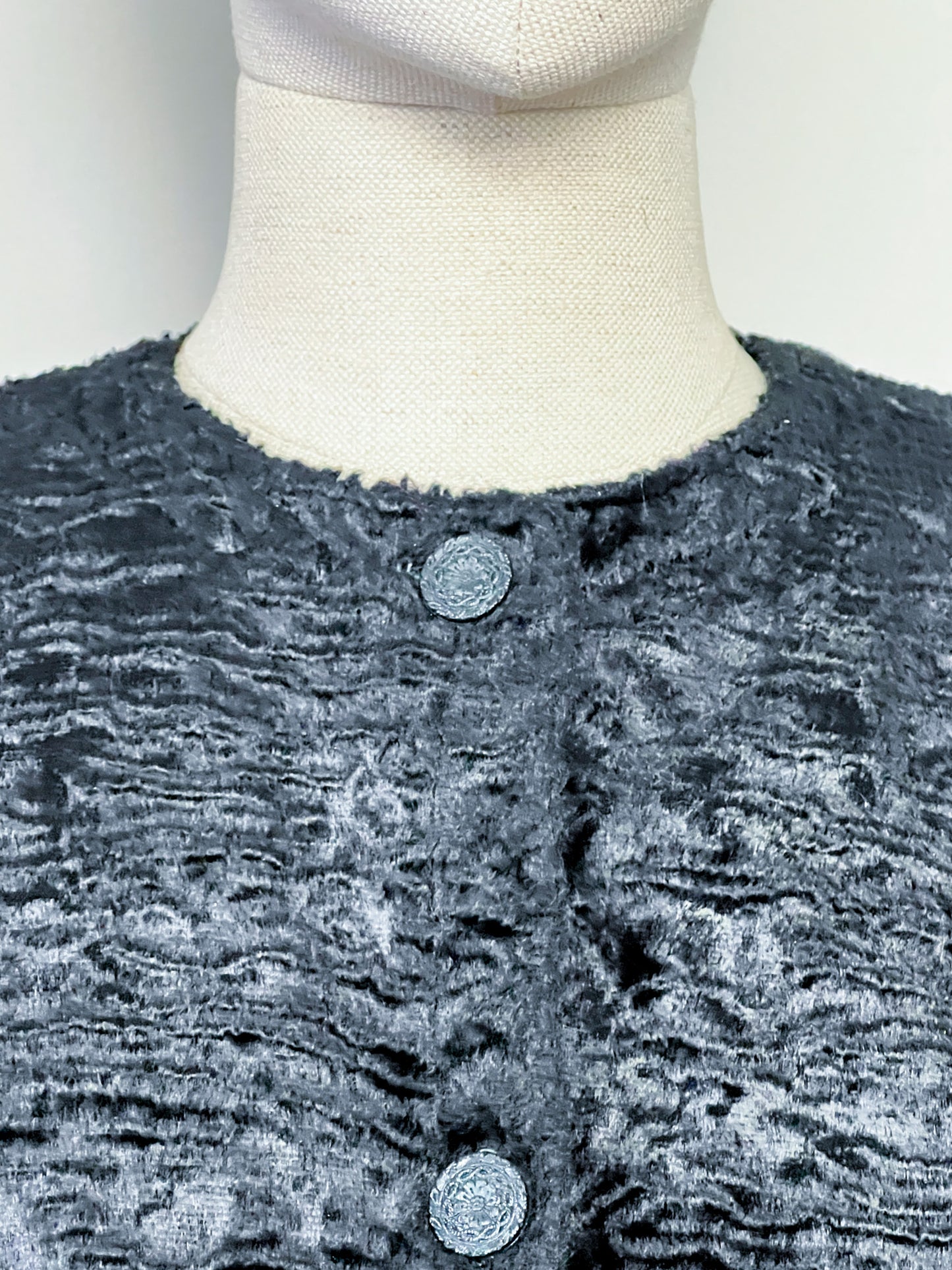 Veste Vintage Fourrure Synthétique Astrakan Noire - Coupe Courte Rétro Chic - Manches 7/8 - T40