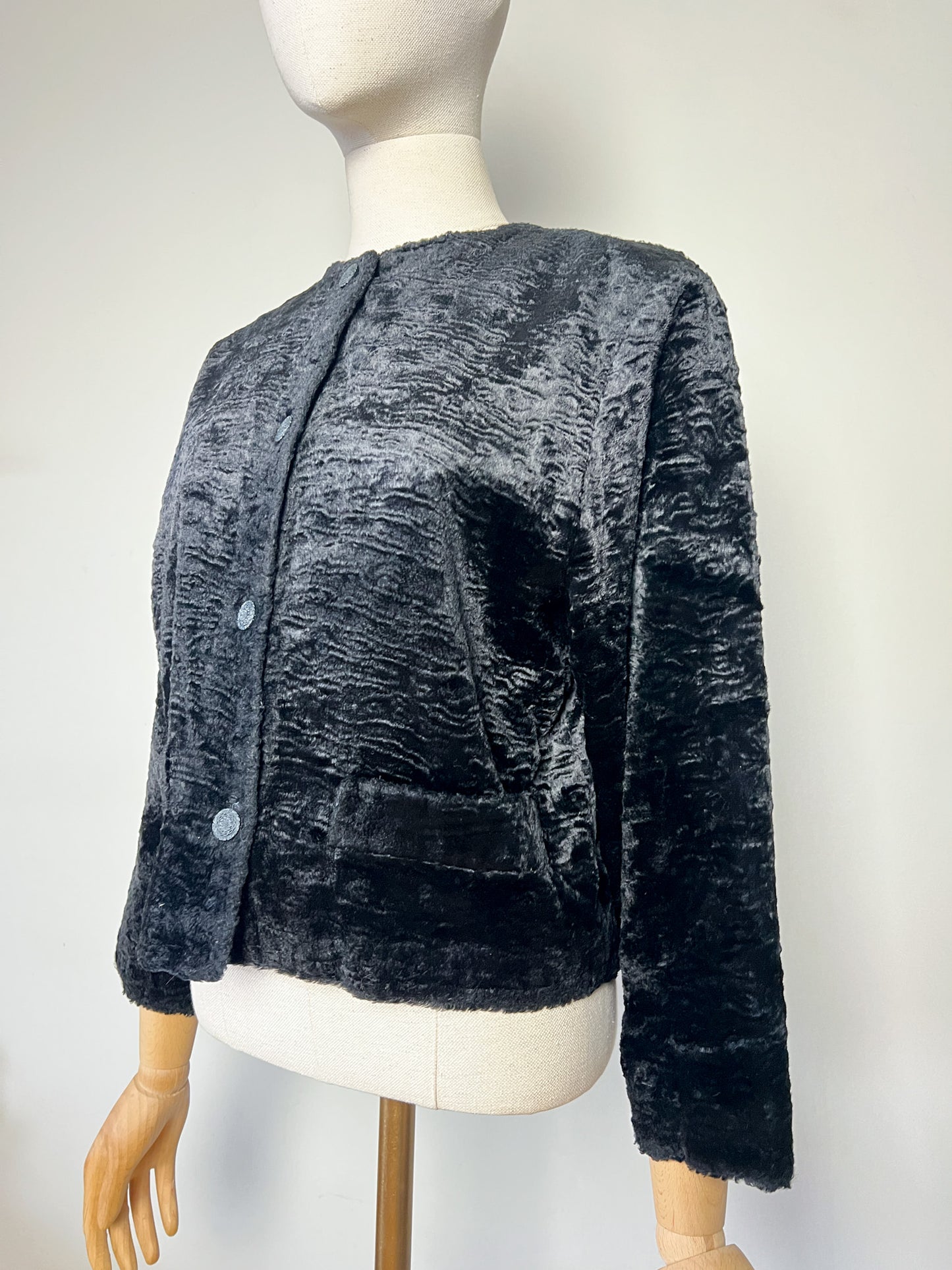 Veste Vintage Fourrure Synthétique Astrakan Noire - Coupe Courte Rétro Chic - Manches 7/8 - T40