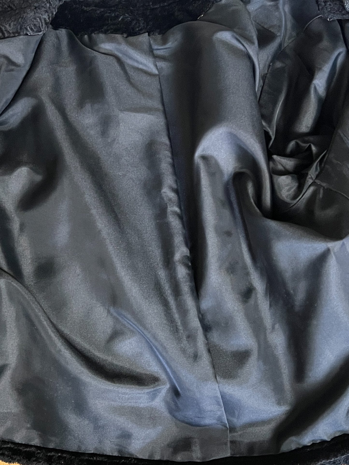 Veste Vintage Fourrure Synthétique Astrakan Noire - Coupe Courte Rétro Chic - Manches 7/8 - T40