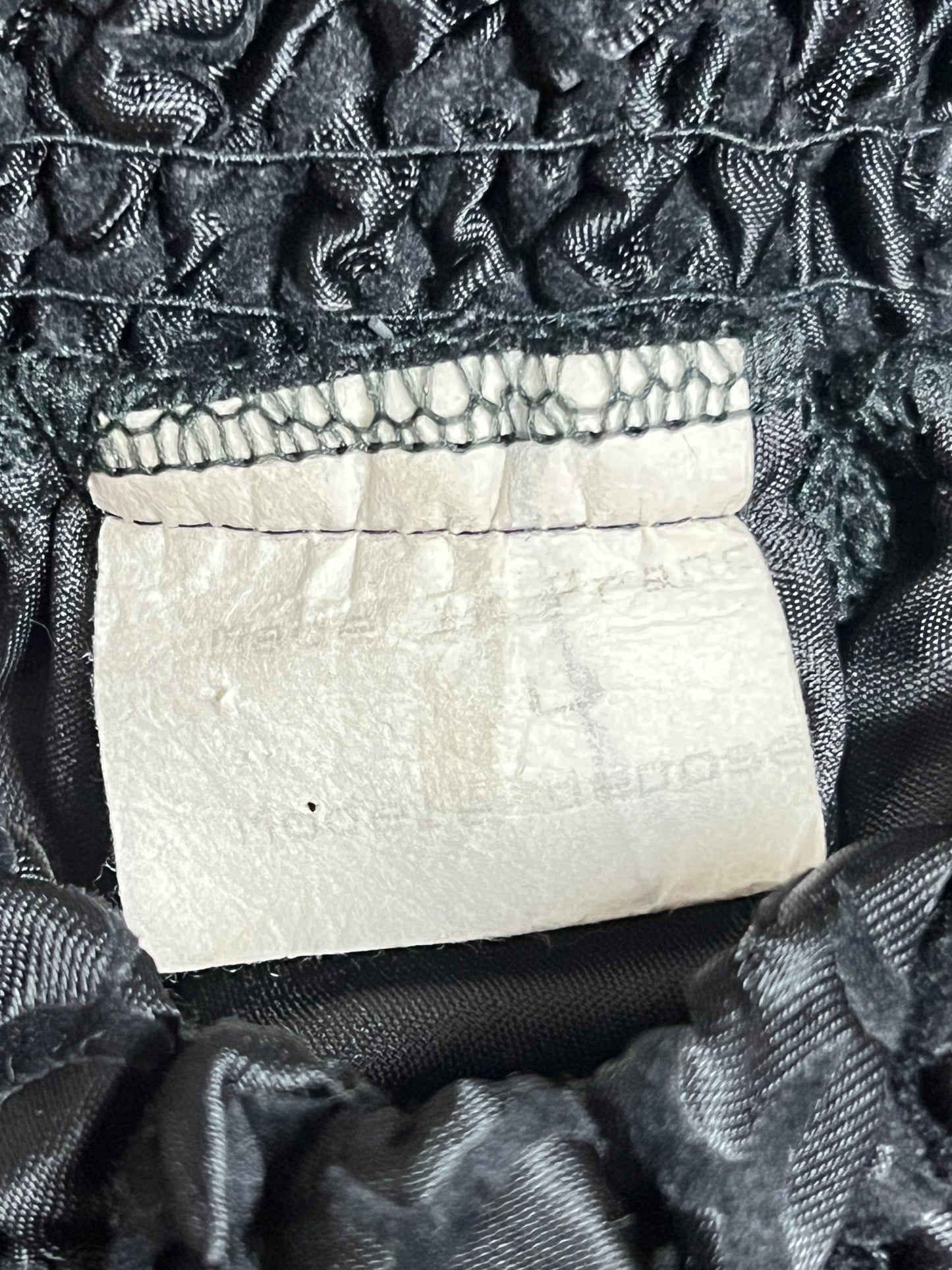 Jupe Vintage Noire Satinée Coupe Boule - Motifs Velours Goutte - Fabriqué France T 34/36