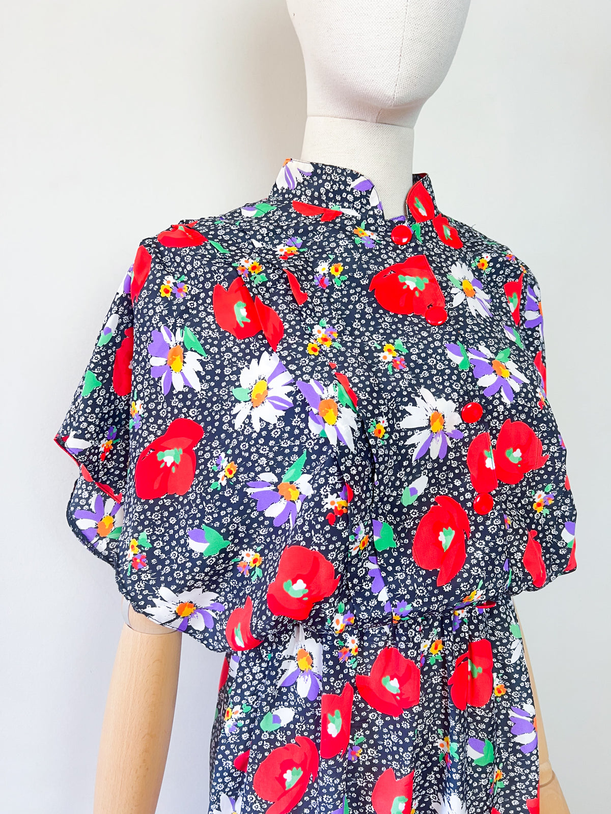 Robe Vintage Années 80 – Imprimé Fleurs & Coquelicots – Manches Papillon – T.38/40