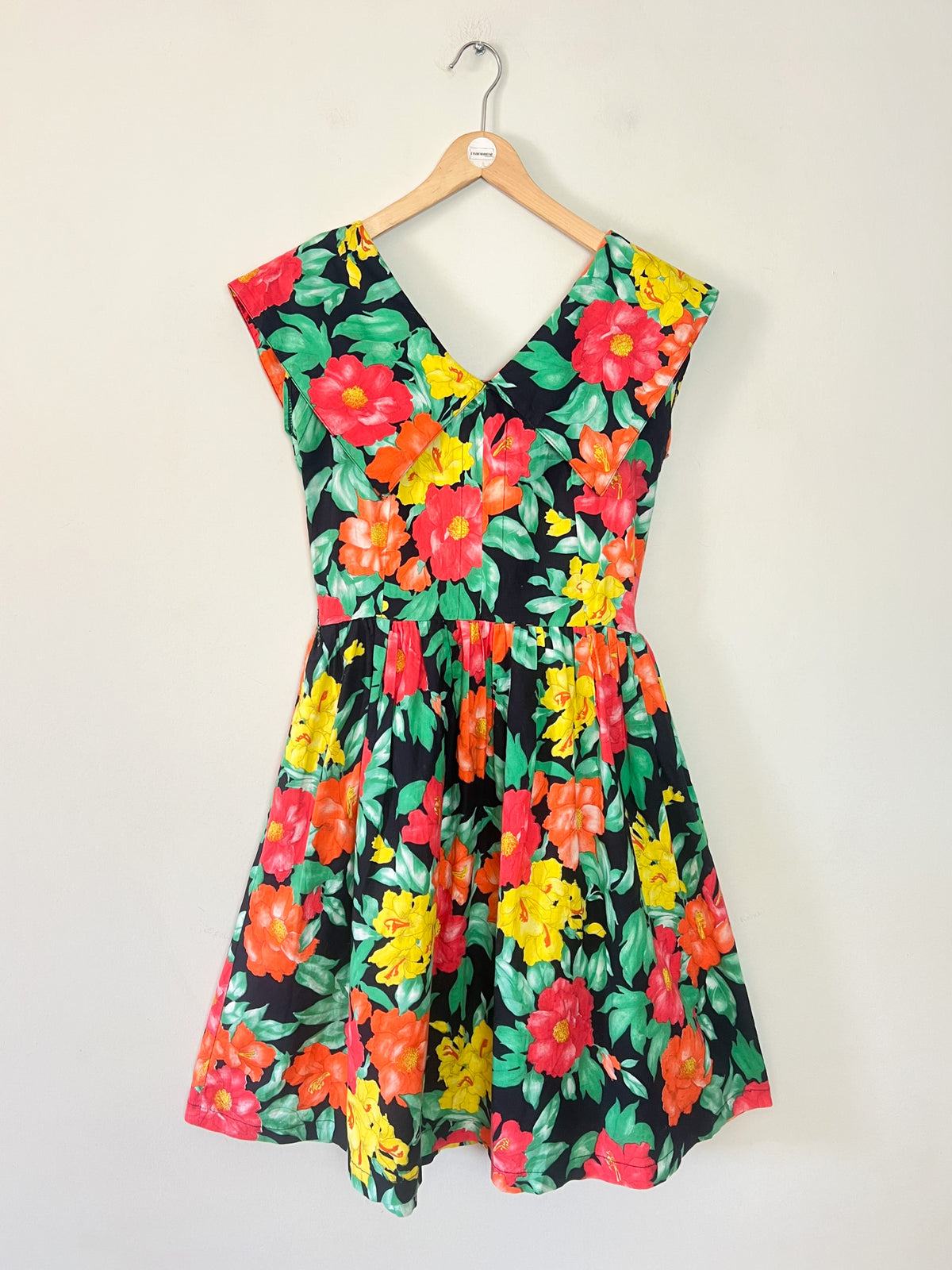 Robe Vintage Années 80 Imprimé Fleurs Exotiques – Encolure V & Grand Col – Doublée – T.36 (S)