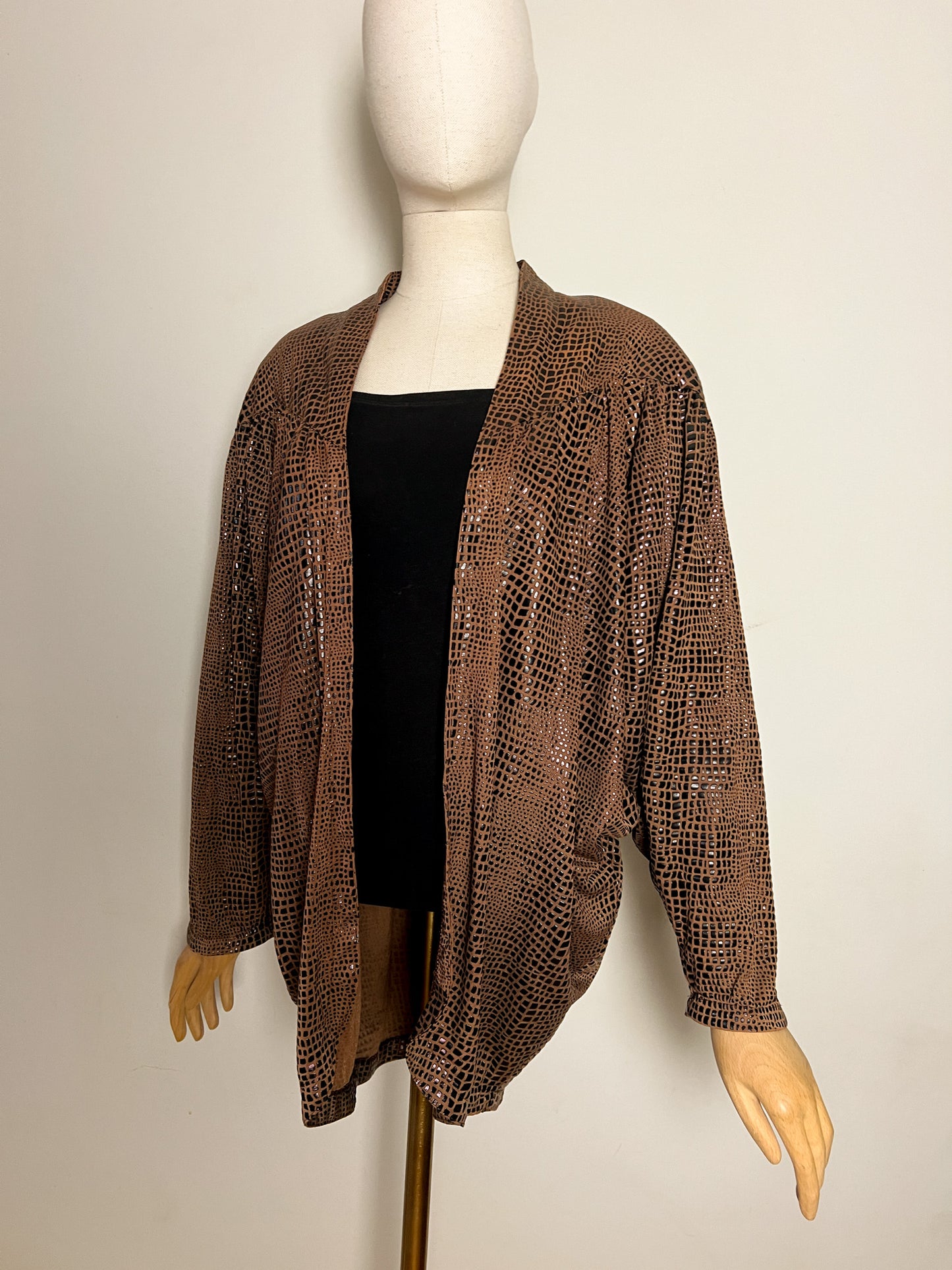Cardigan Veste Vintage Années 80 - Manches Chauve-Souris - Épaulettes - Imprimé Relief Babu T40