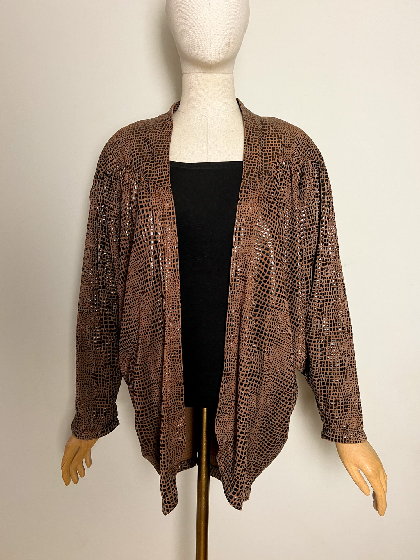 Cardigan Veste Vintage Années 80 - Manches Chauve-Souris - Épaulettes - Imprimé Relief Babu T40