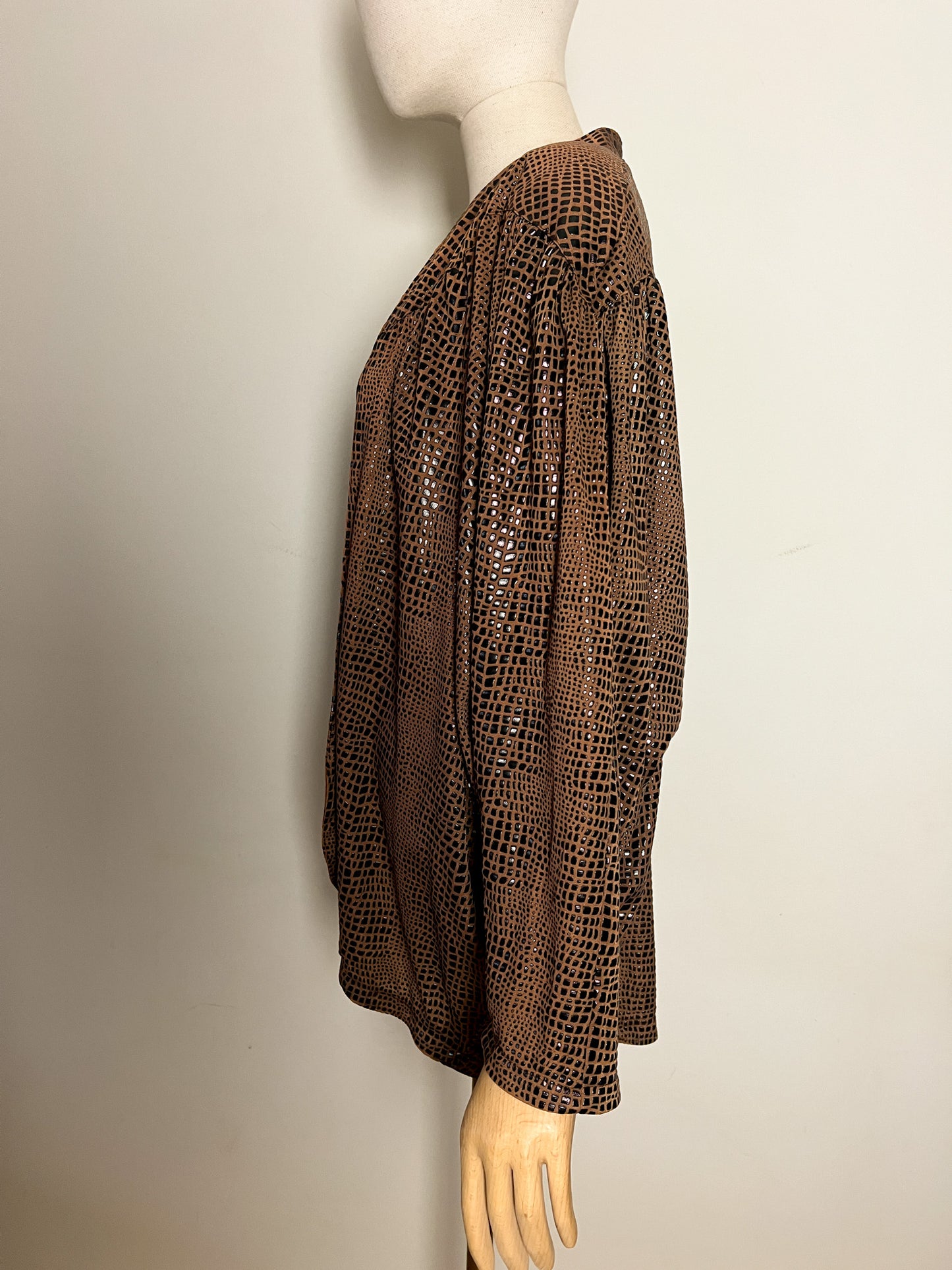 Cardigan Veste Vintage Années 80 - Manches Chauve-Souris - Épaulettes - Imprimé Relief Babu T40