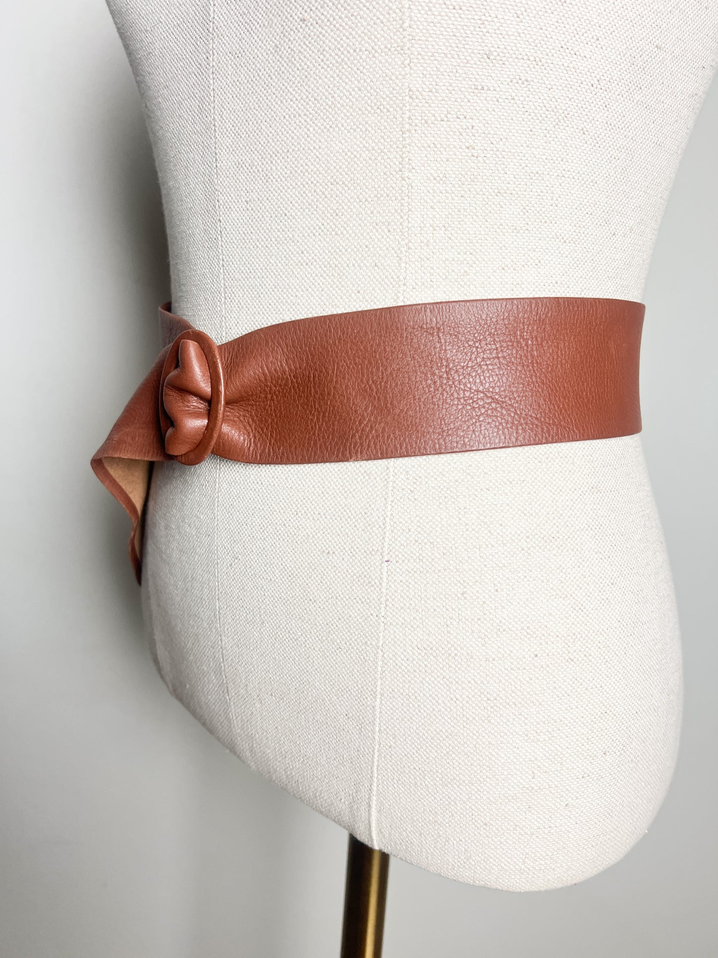 Ceinture Vintage Années 70 80 Large Cuir Souple - Camel - Boucle Recouverte - Made In France T 80