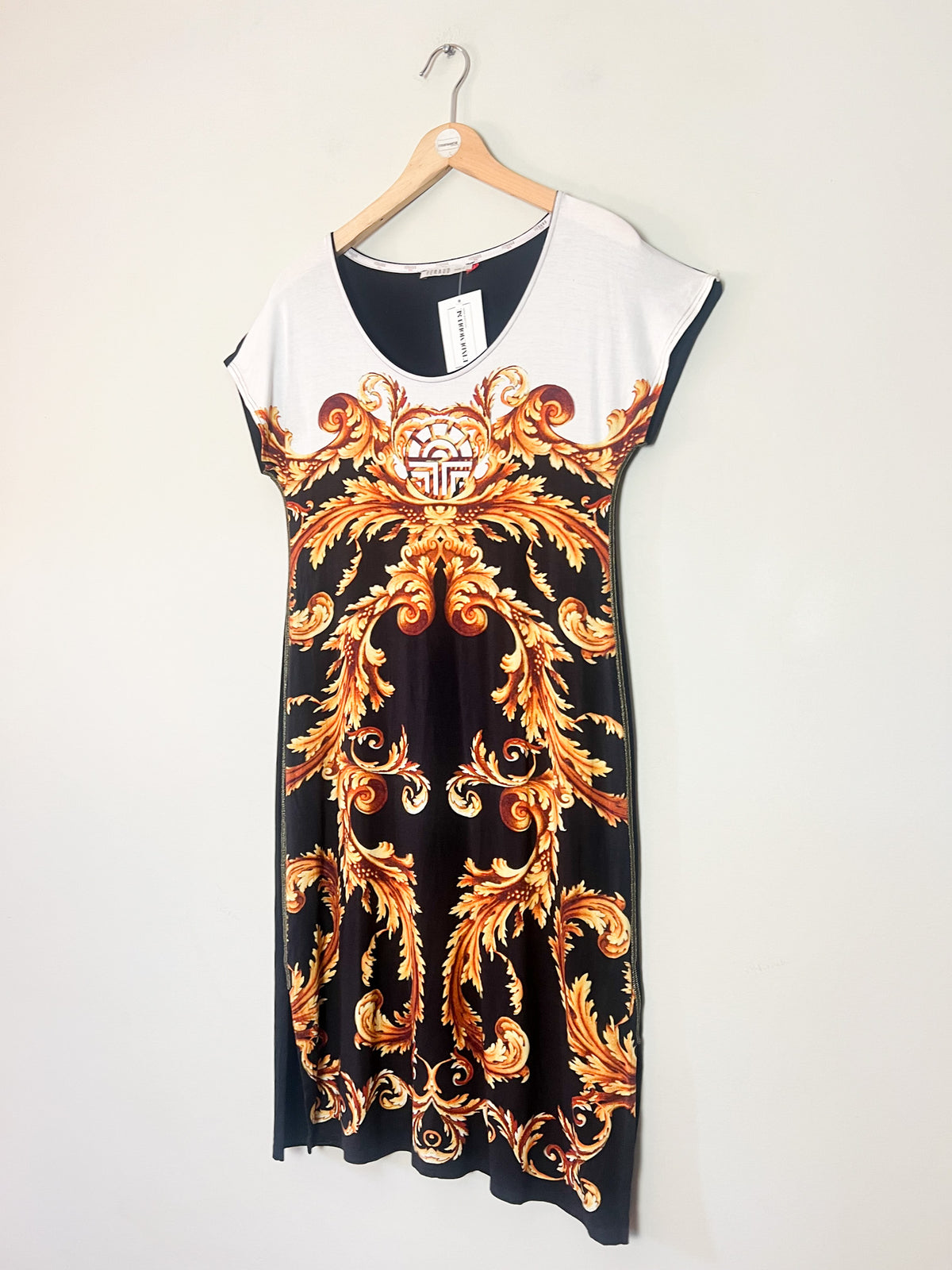 Robe vintage 90s/2000s Louis Féraud à imprimé baroque & liseré doré