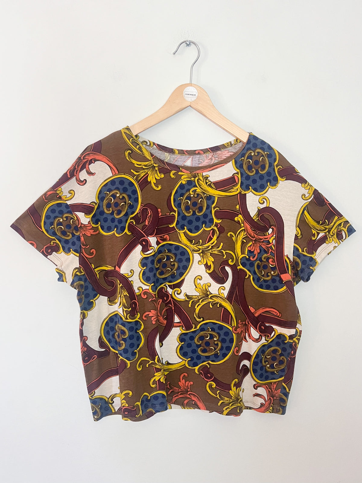 T-shirt Manches Courtes Vintage Imprimé Foulard Baroque – Coupe Boxy – Taille 38/40
