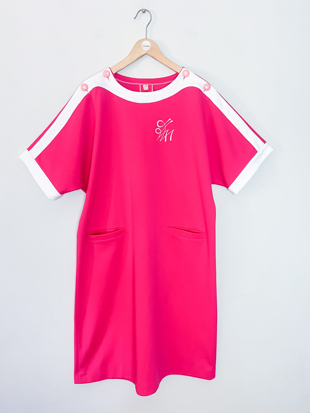 Robe chasuble vintage années 70 rose fuchsia & blanche Febvay – Fabriquée en France -T42/44