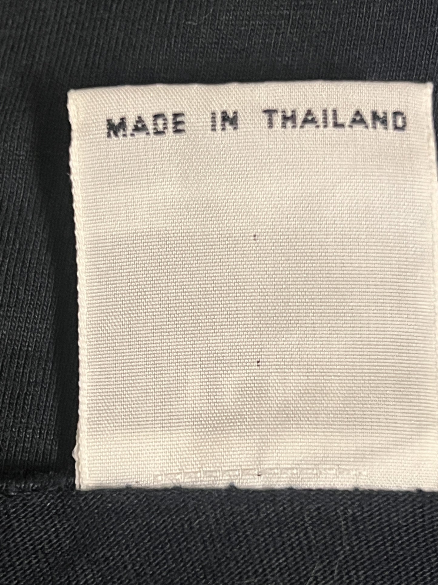 T-Shirt Vintage Années 80 Noir Imprimés Doré, Vert et bleu - Épaulettes & Manches Chauve-Souris 100% coton - T 38/40