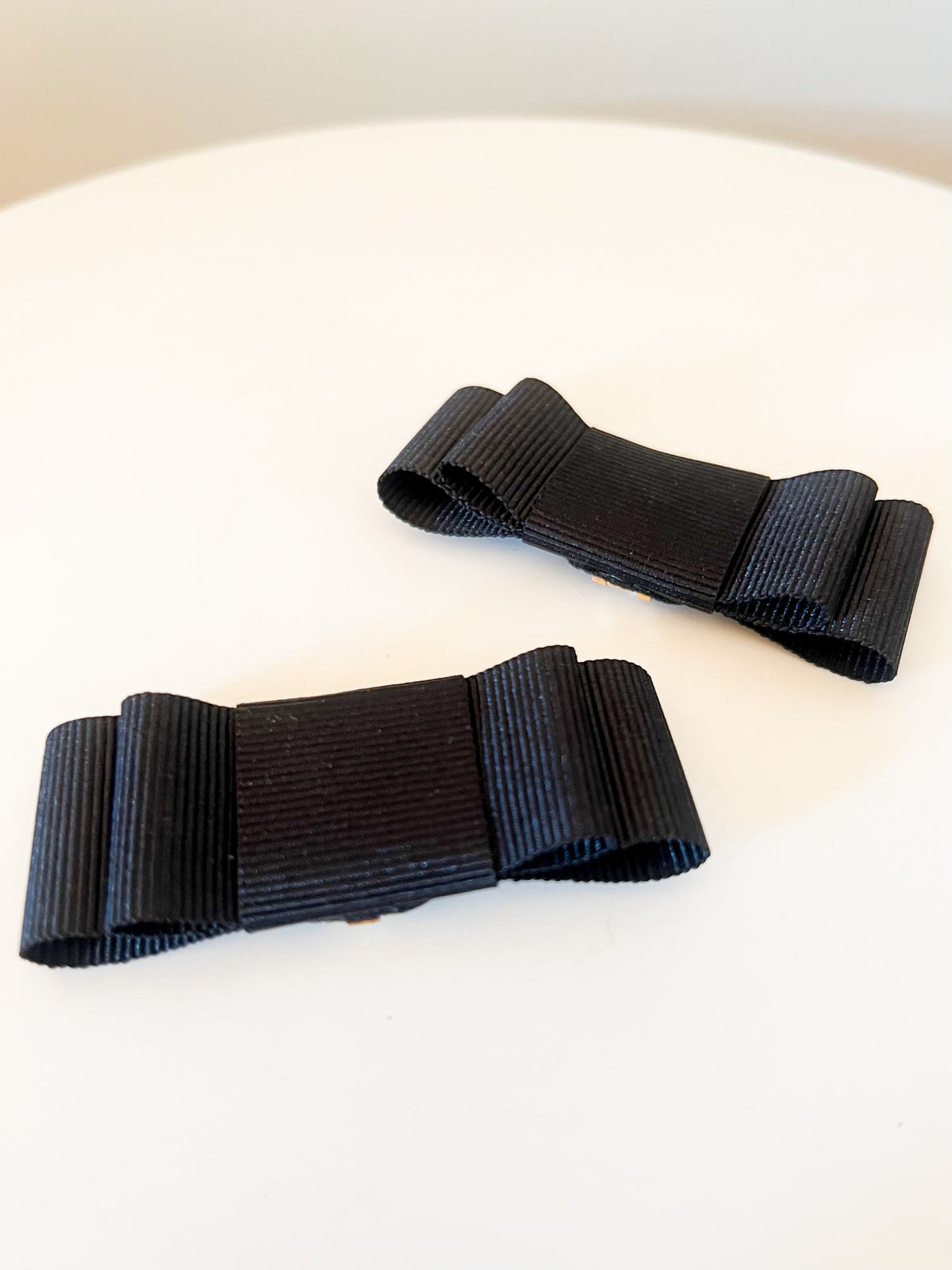 Clips à chaussures vintage nœuds en gros-grain noir État neuf en boîte Deadstock 1970s/80s