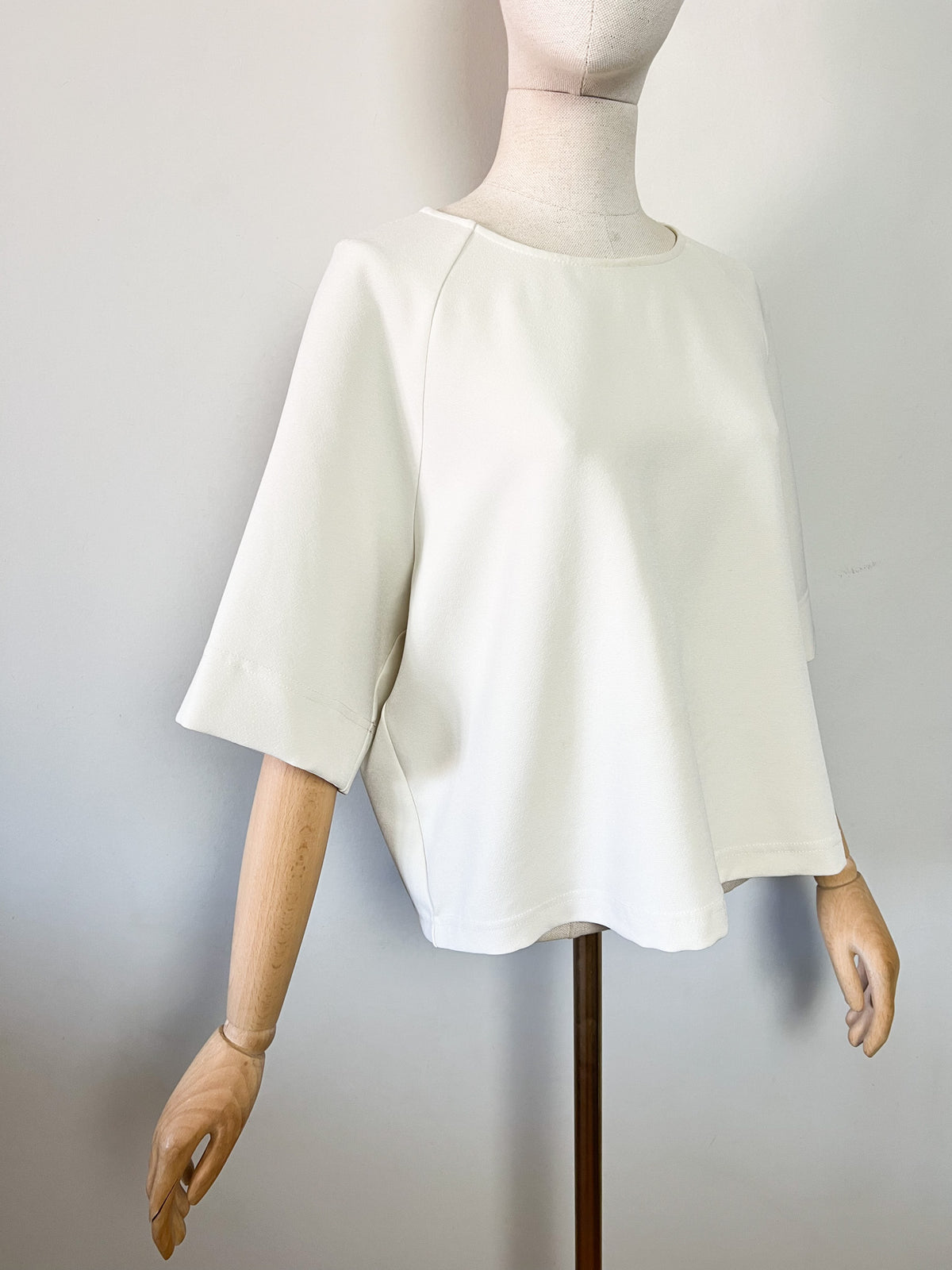 Blouse ample structurée Essentiel Antwerp modèle Domingo T34
