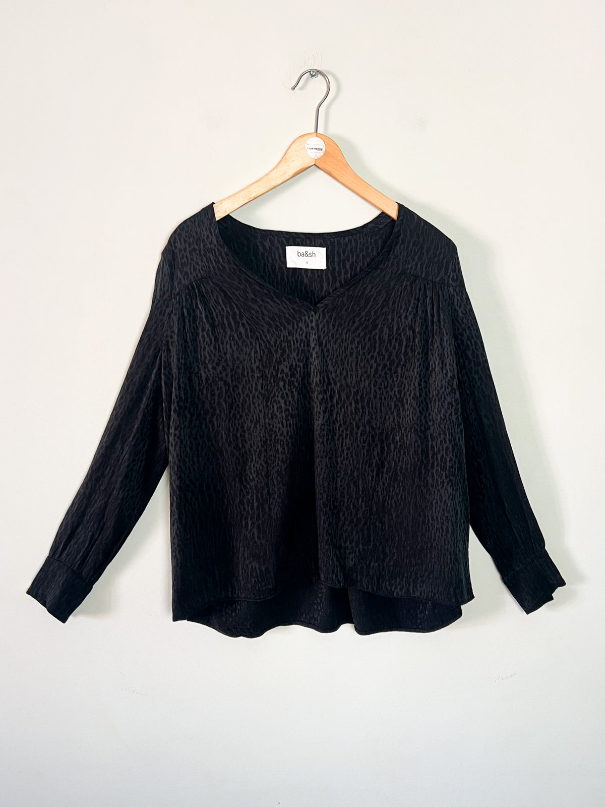 Blouse fluide noire motif reptile ba&sh modèle Liz T. 1 (S/M)