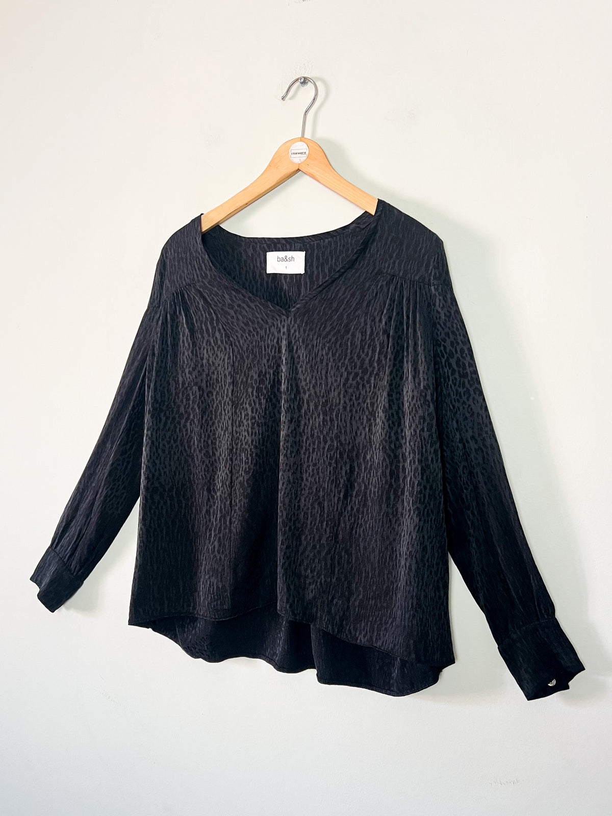 Blouse fluide noire motif reptile ba&sh modèle Liz T. 1 (S/M)