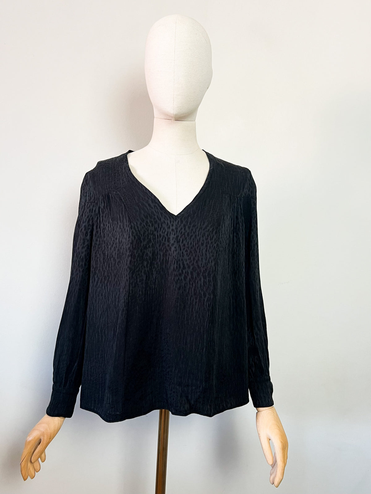 Blouse fluide noire motif reptile ba&sh modèle Liz T. 1 (S/M)