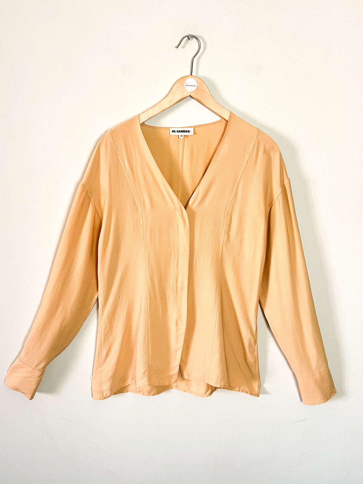 Blouse minimaliste Jil Sander + en crêpe beige T. 38