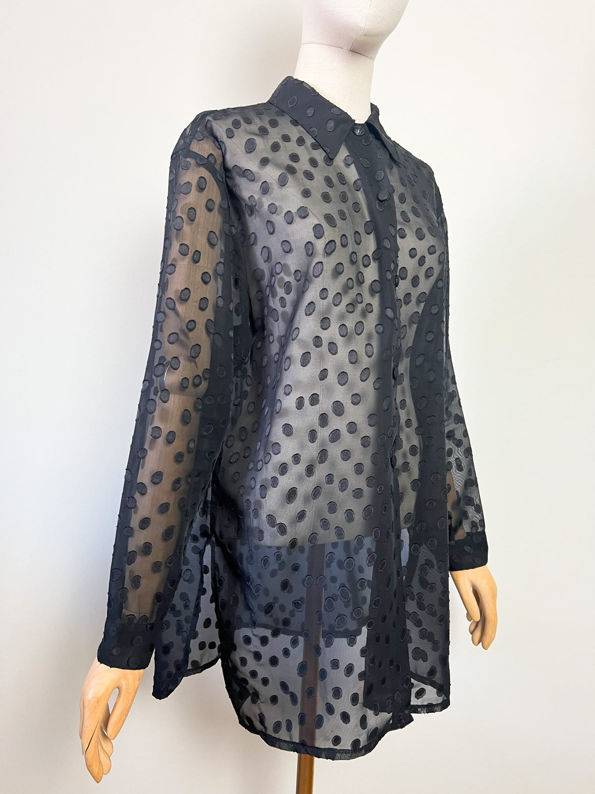 Chemisier long tunique voile transparent noir motifs relief Vintage années 90 T. 42/44
