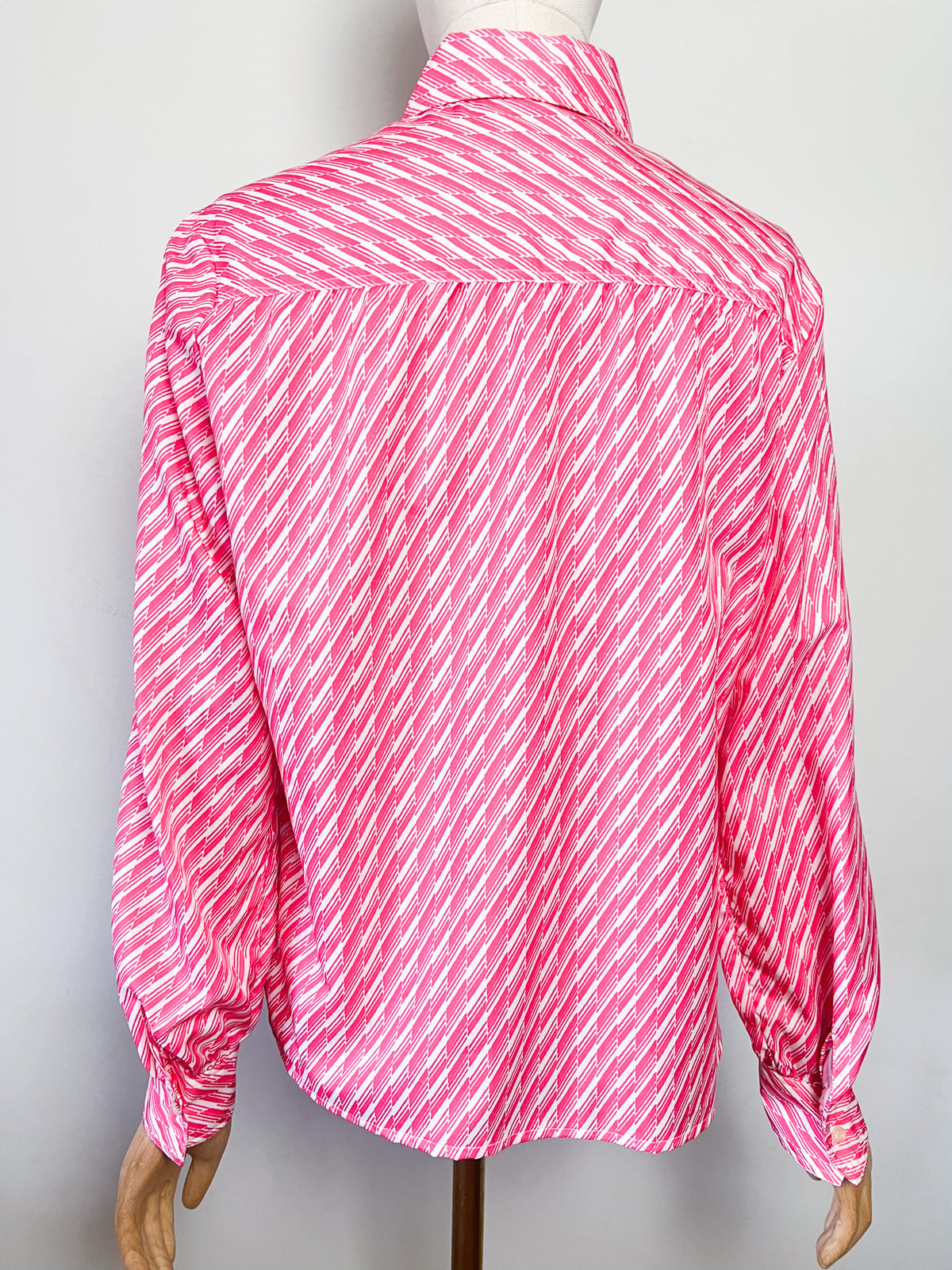 Chemisier vintage 70s imprimé graphique rose fuchsia T. 40 / 42