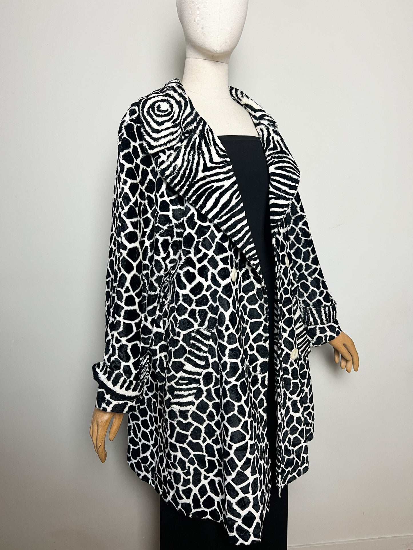 Manteau Léger Vintage Années 80 Motifs Zèbre- Fausse Fourrure en Viscose et Coton Daville pour Galeries Lafayette T 40