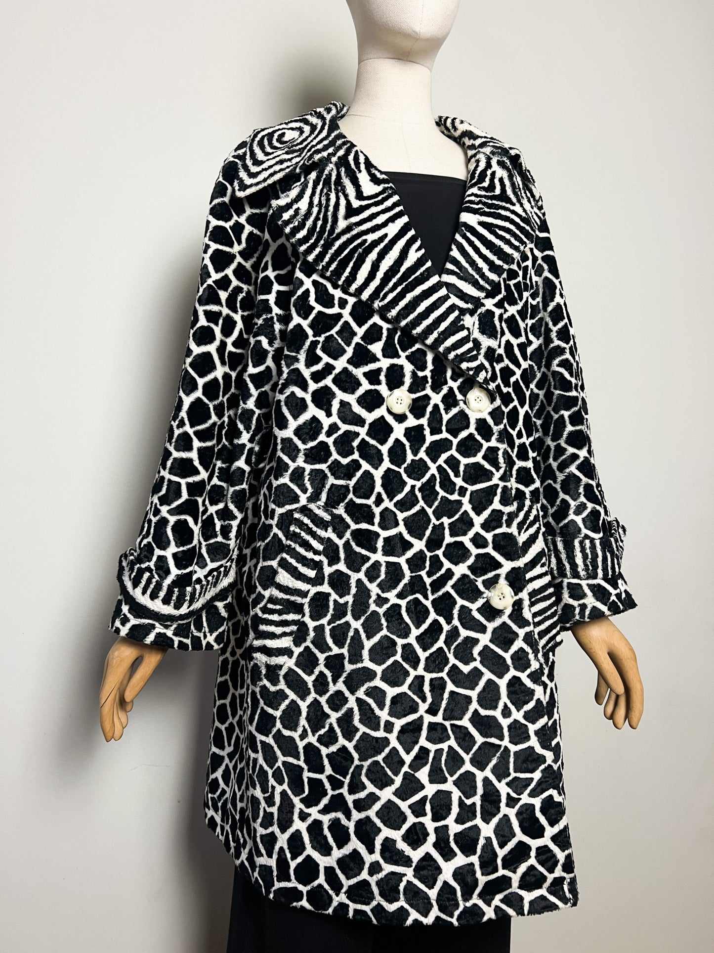 Manteau Léger Vintage Années 80 Motifs Zèbre- Fausse Fourrure en Viscose et Coton Daville pour Galeries Lafayette T 40
