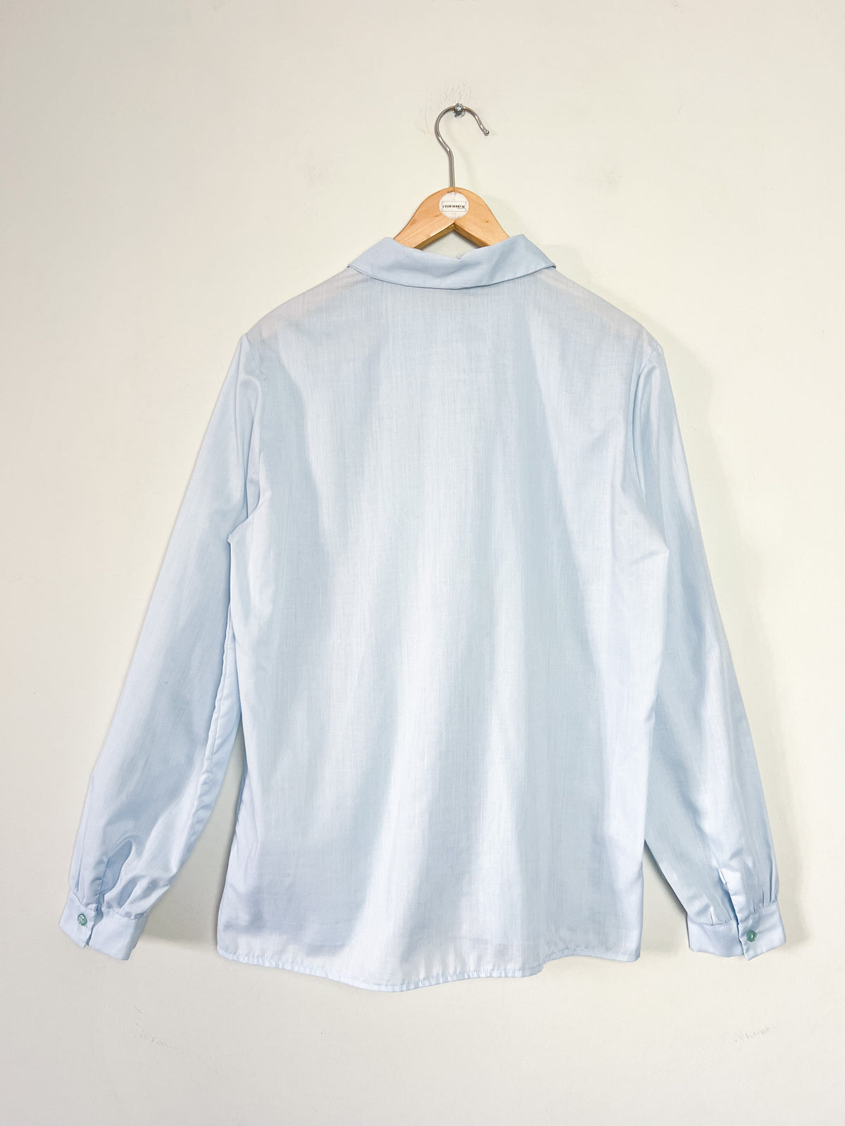 Chemisier vintage bleu ciel broderies ajourées & fleurs T. 40/42