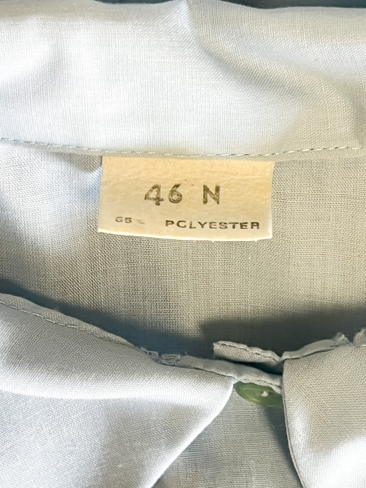 Chemisier vintage bleu ciel broderies ajourées & fleurs T. 40/42
